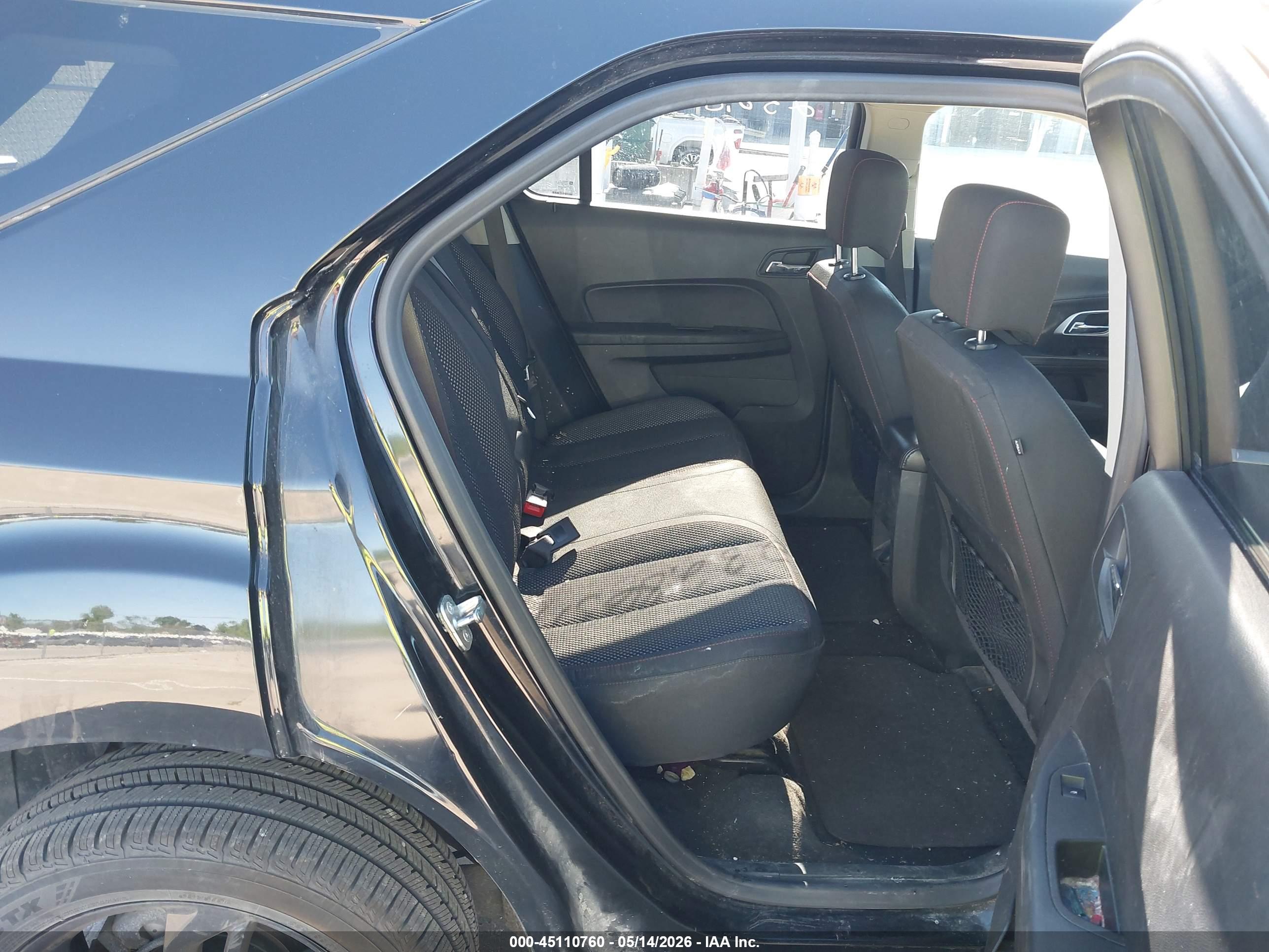 CHEVROLET EQUINOX image 8