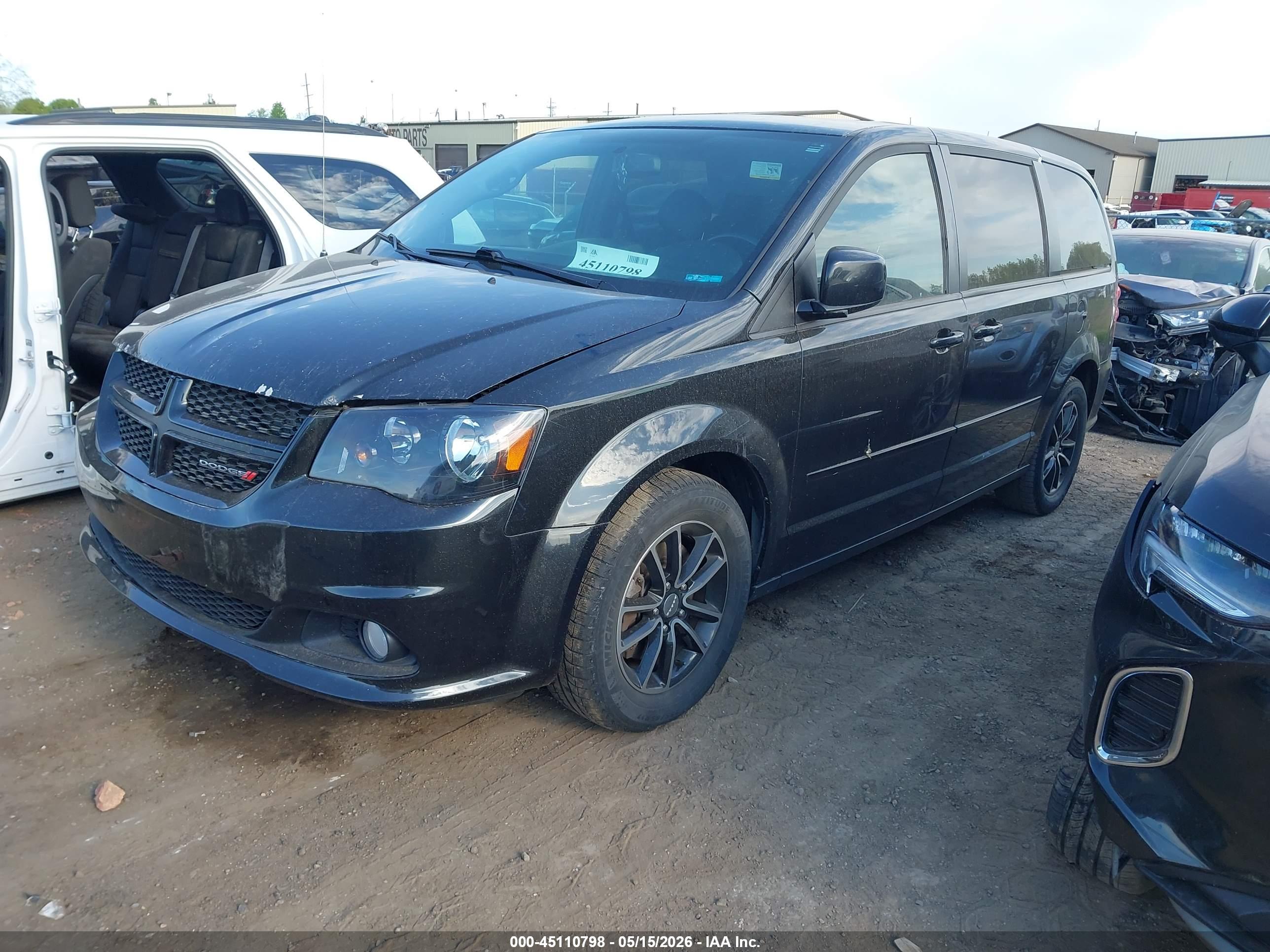 DODGE GRAND image 2