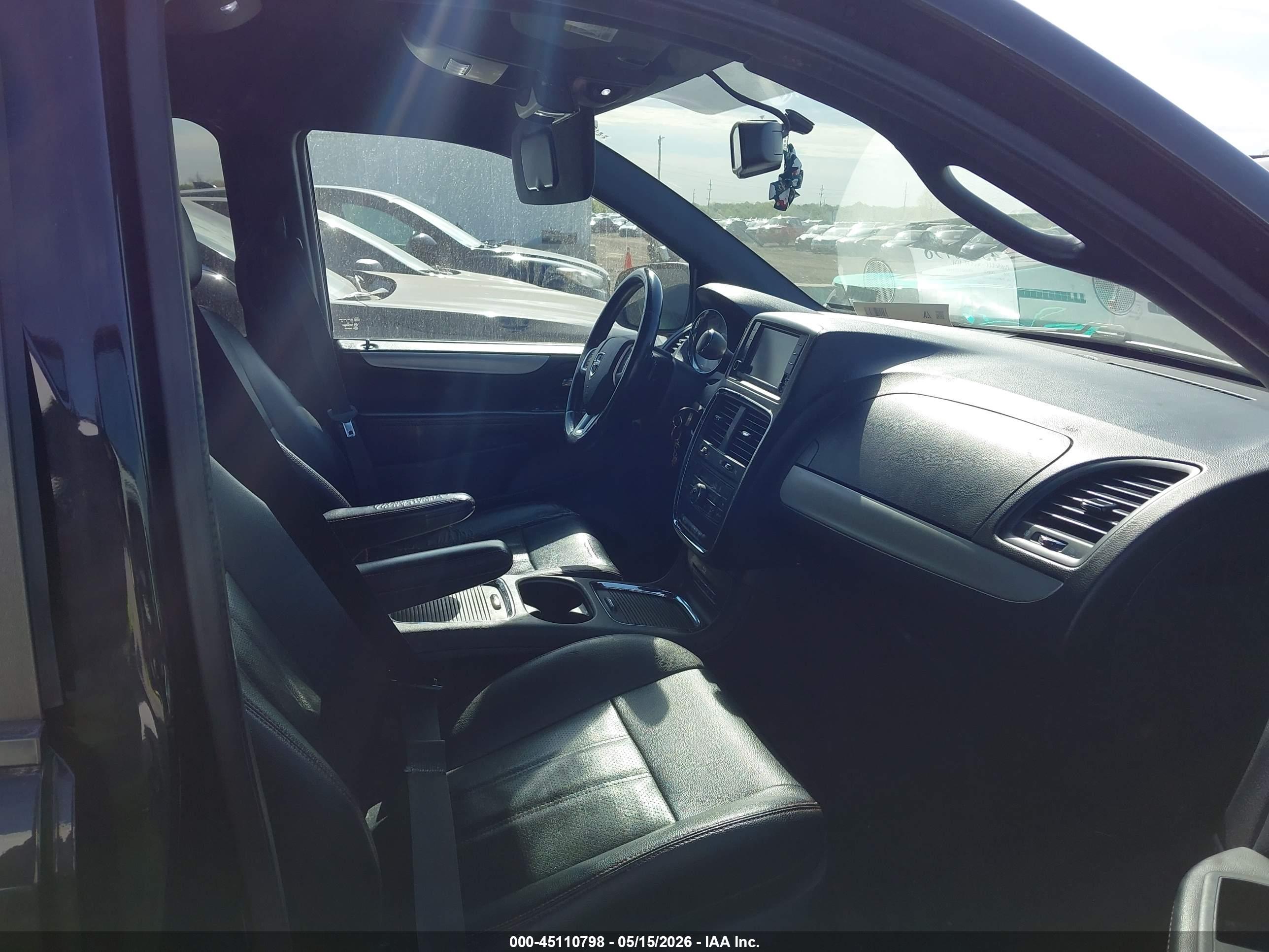 DODGE GRAND image 5
