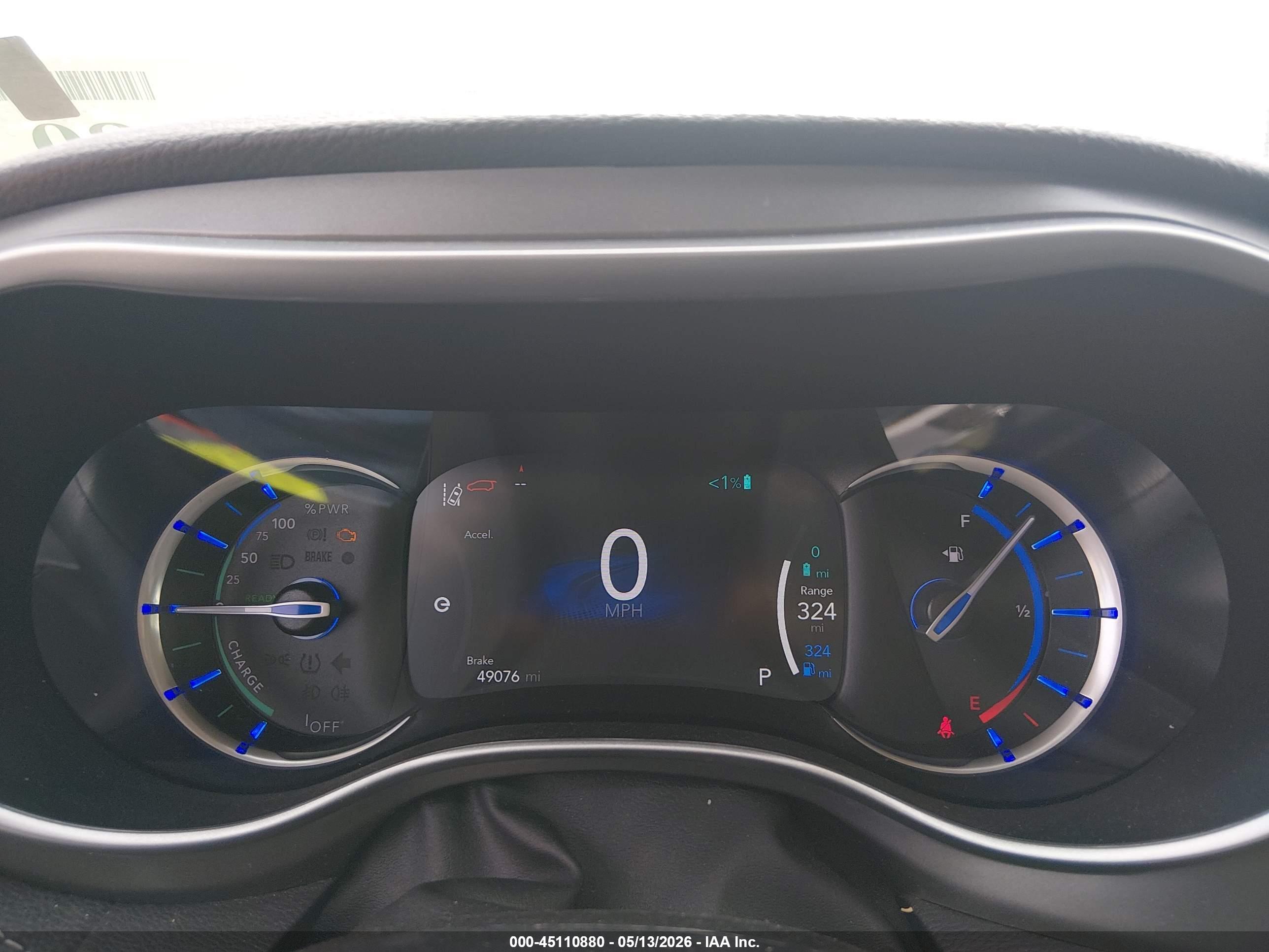 CHRYSLER PACIFICA image 7