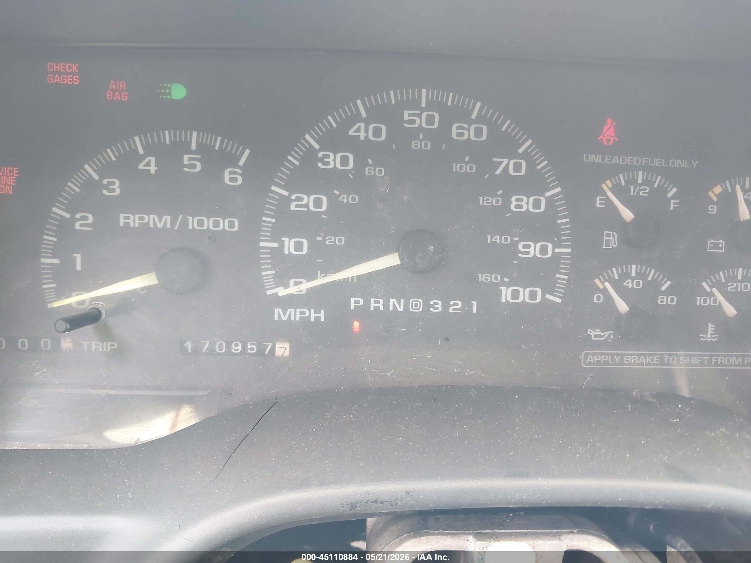 GMC YUKON image 7