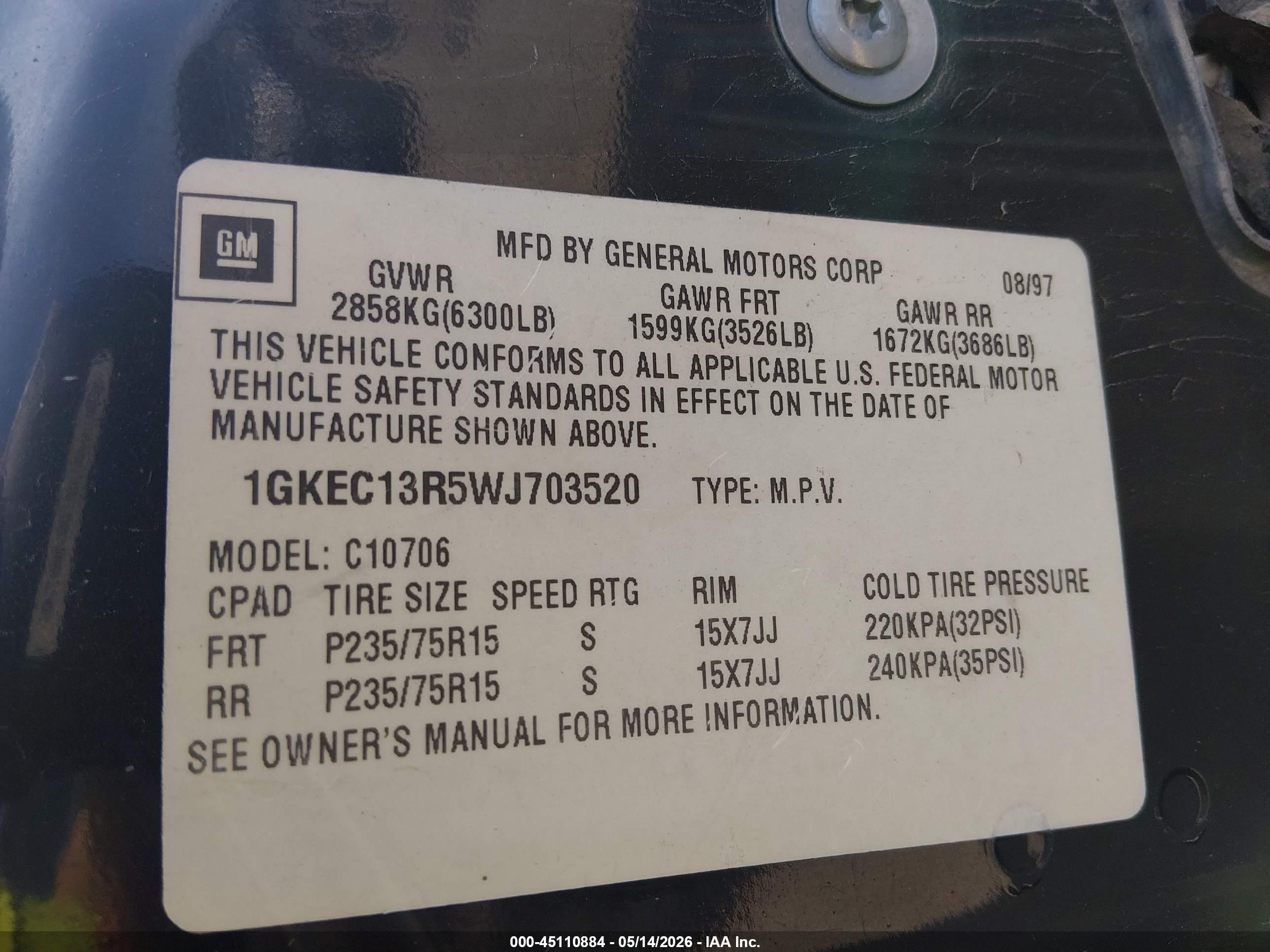 GMC YUKON image 9