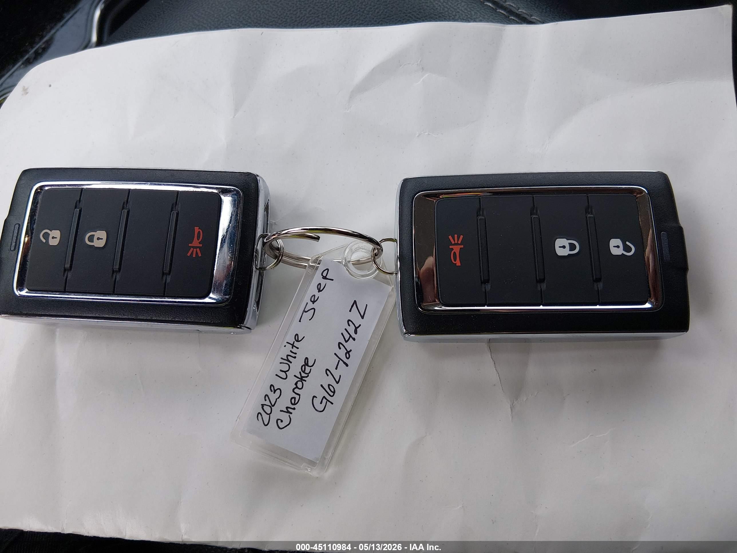 JEEP GRAND image 11