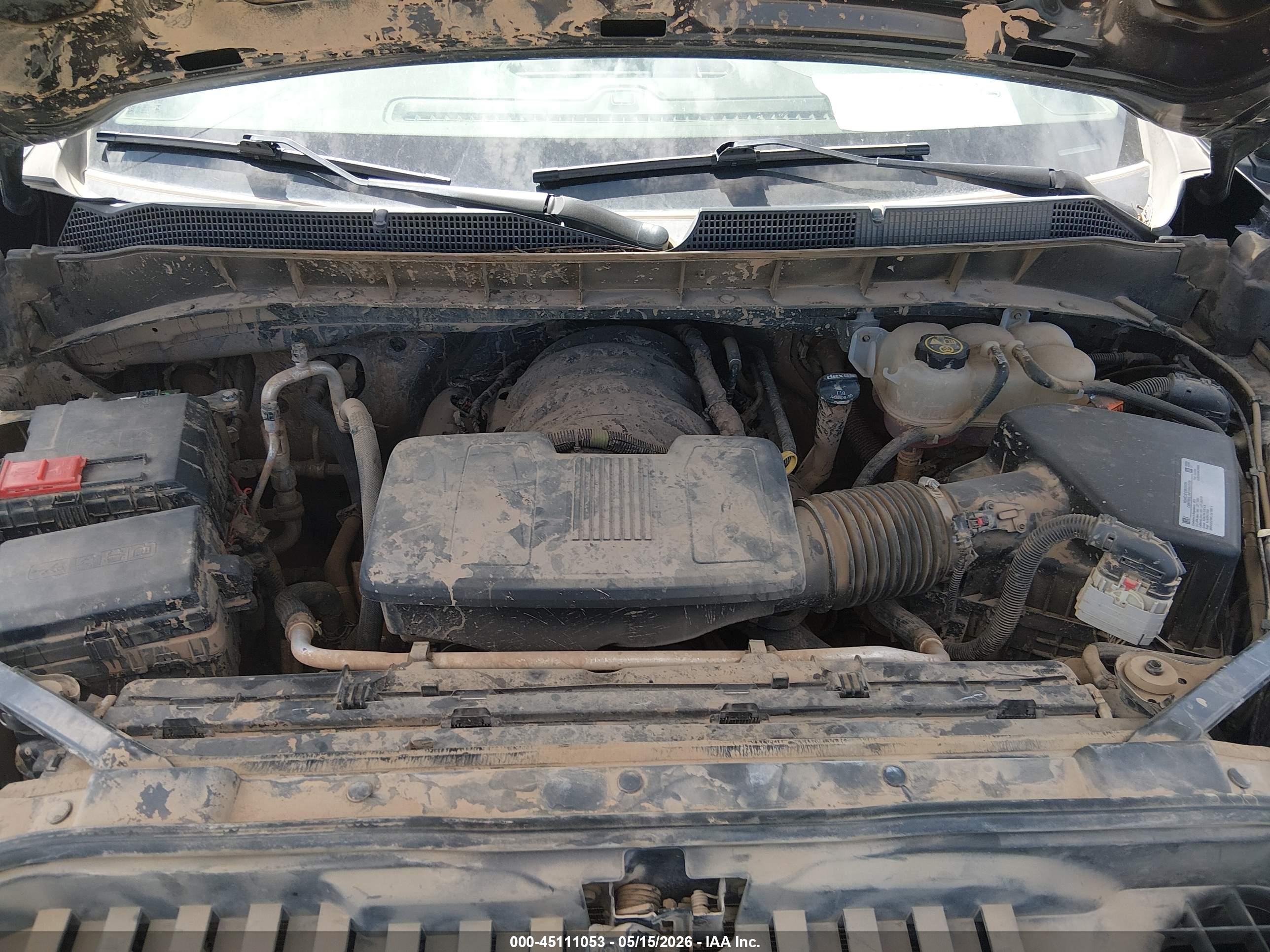 CHEVROLET SILVERADO image 10
