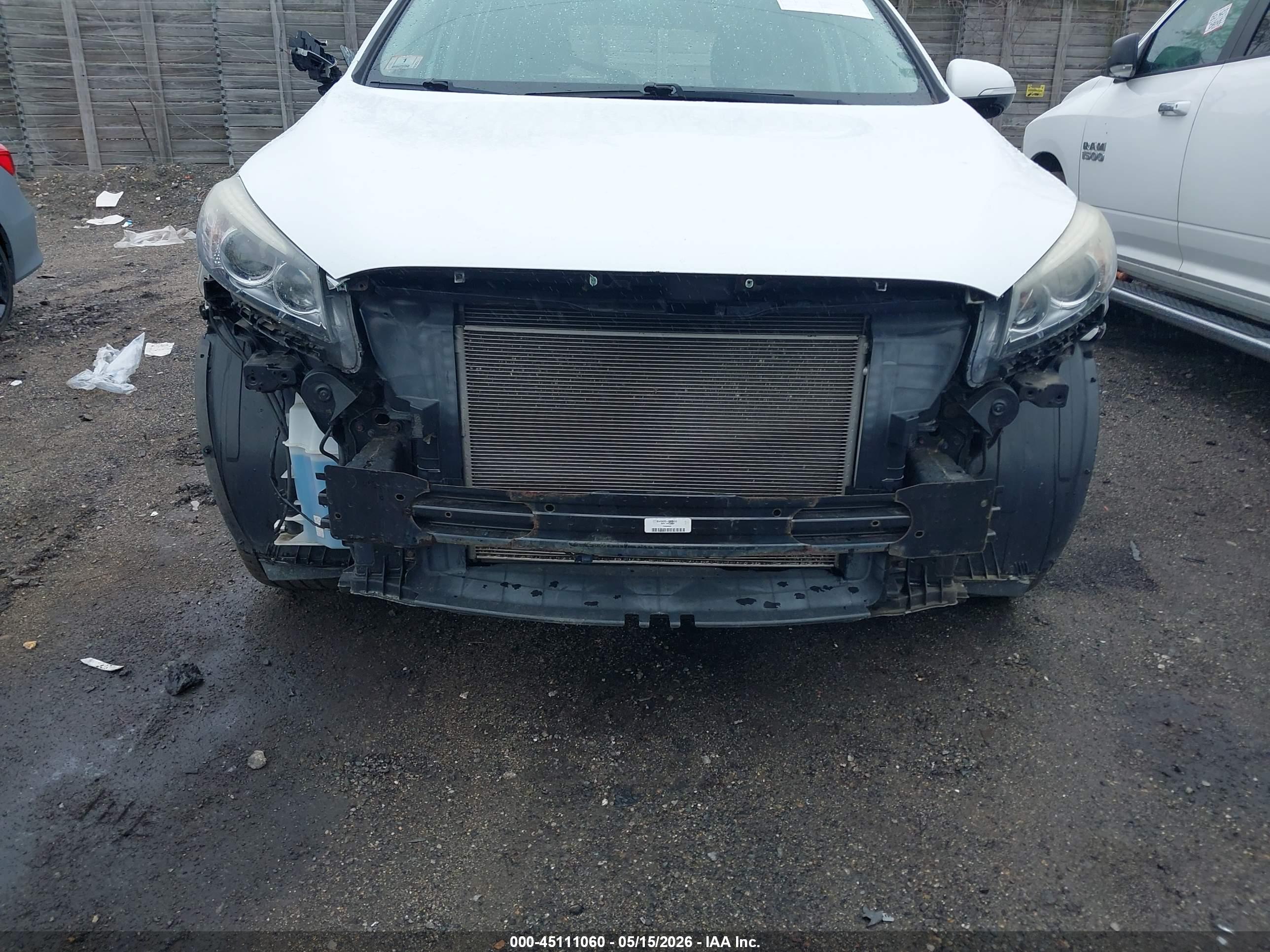 KIA SORENTO image 6