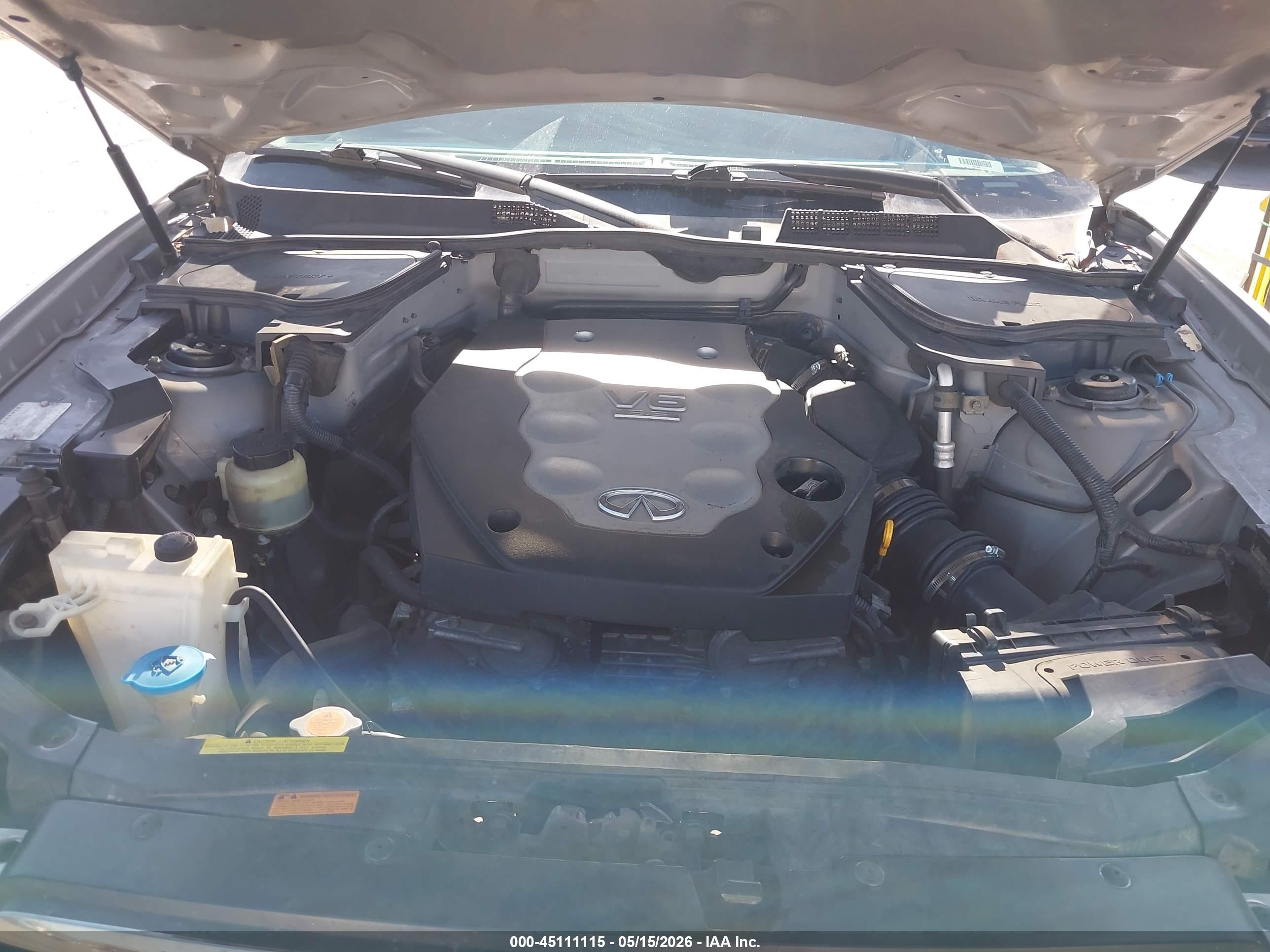 INFINITI FX35 image 10