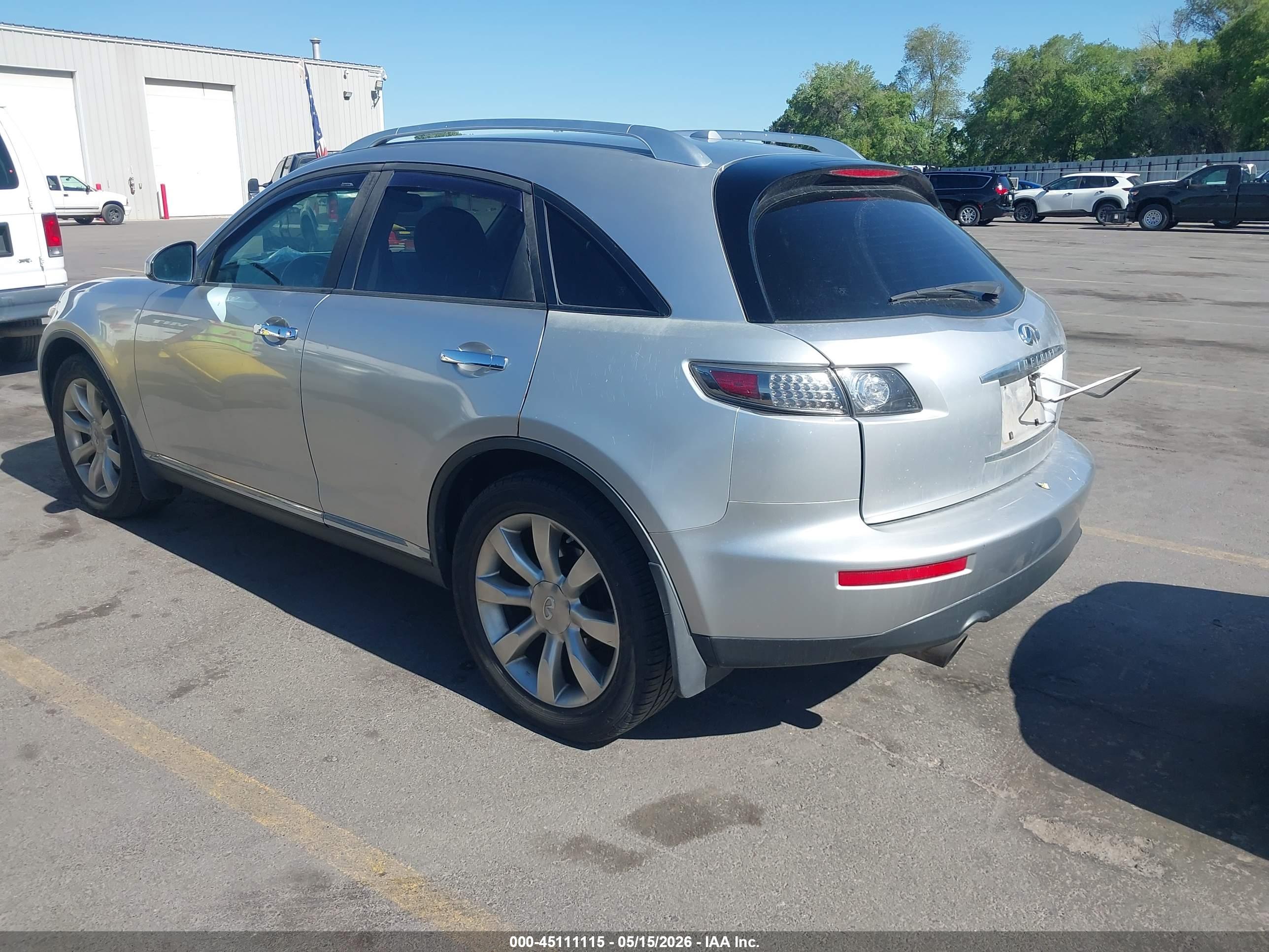 INFINITI FX35 image 3