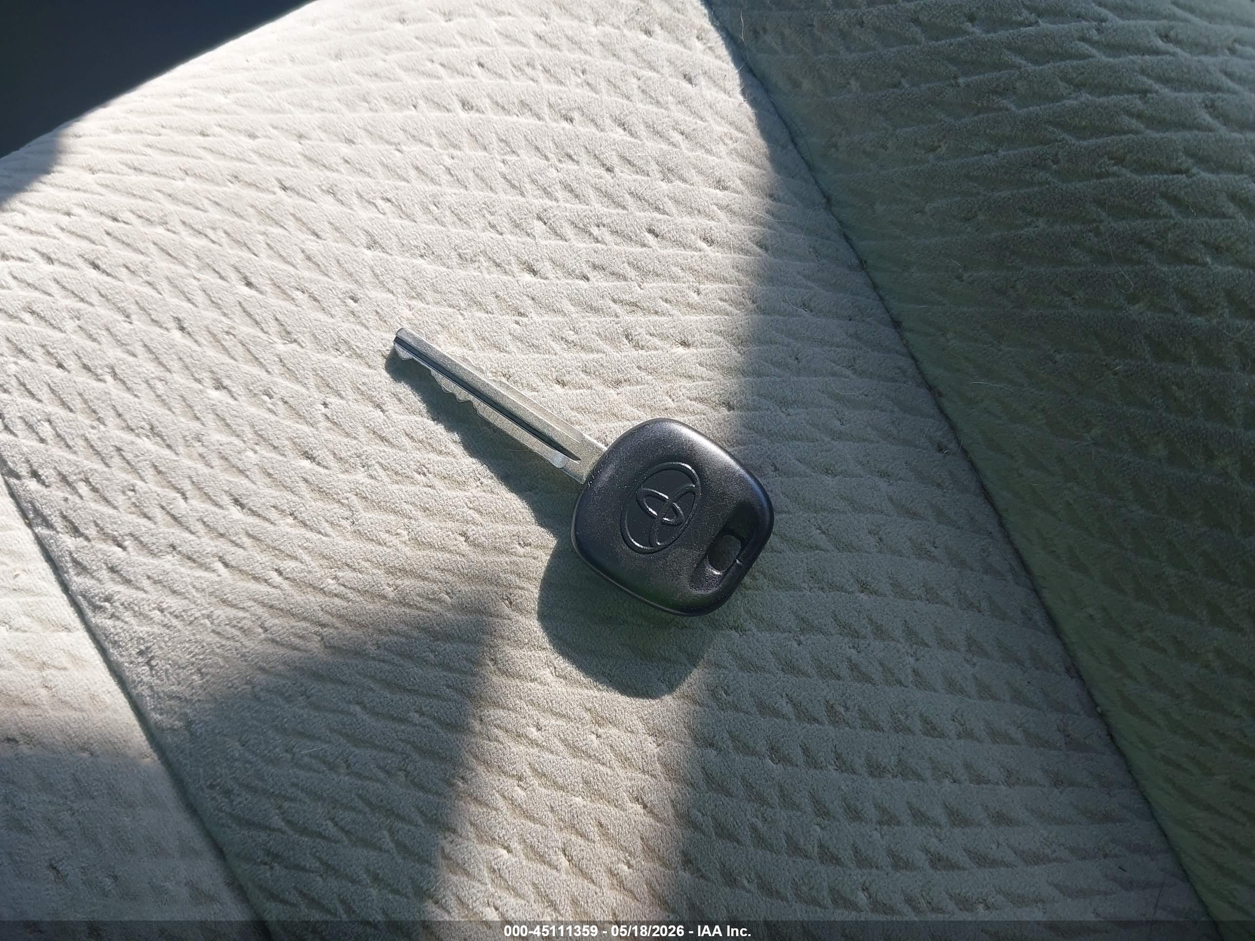 TOYOTA SIENNA image 11