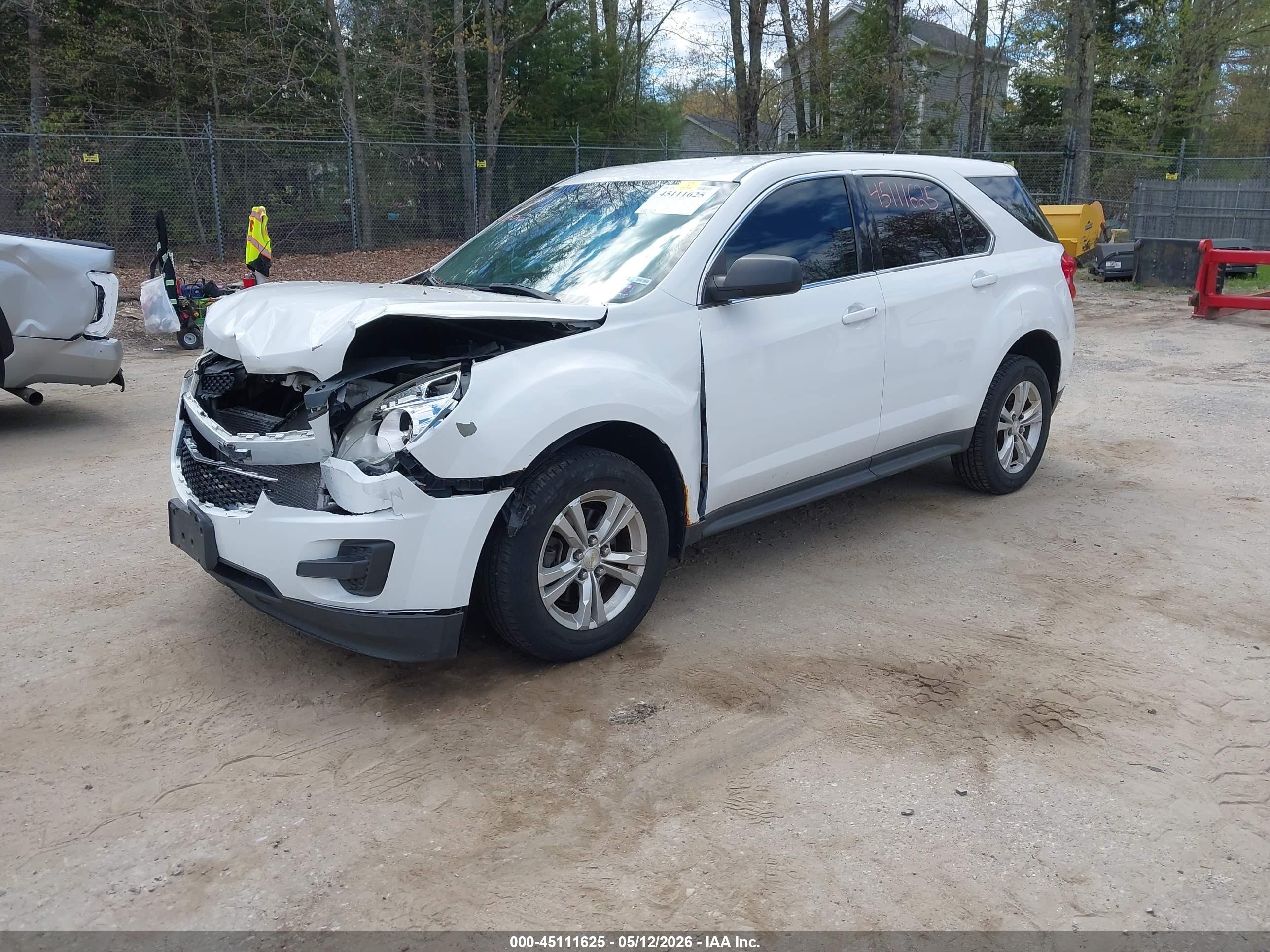 CHEVROLET EQUINOX image 2
