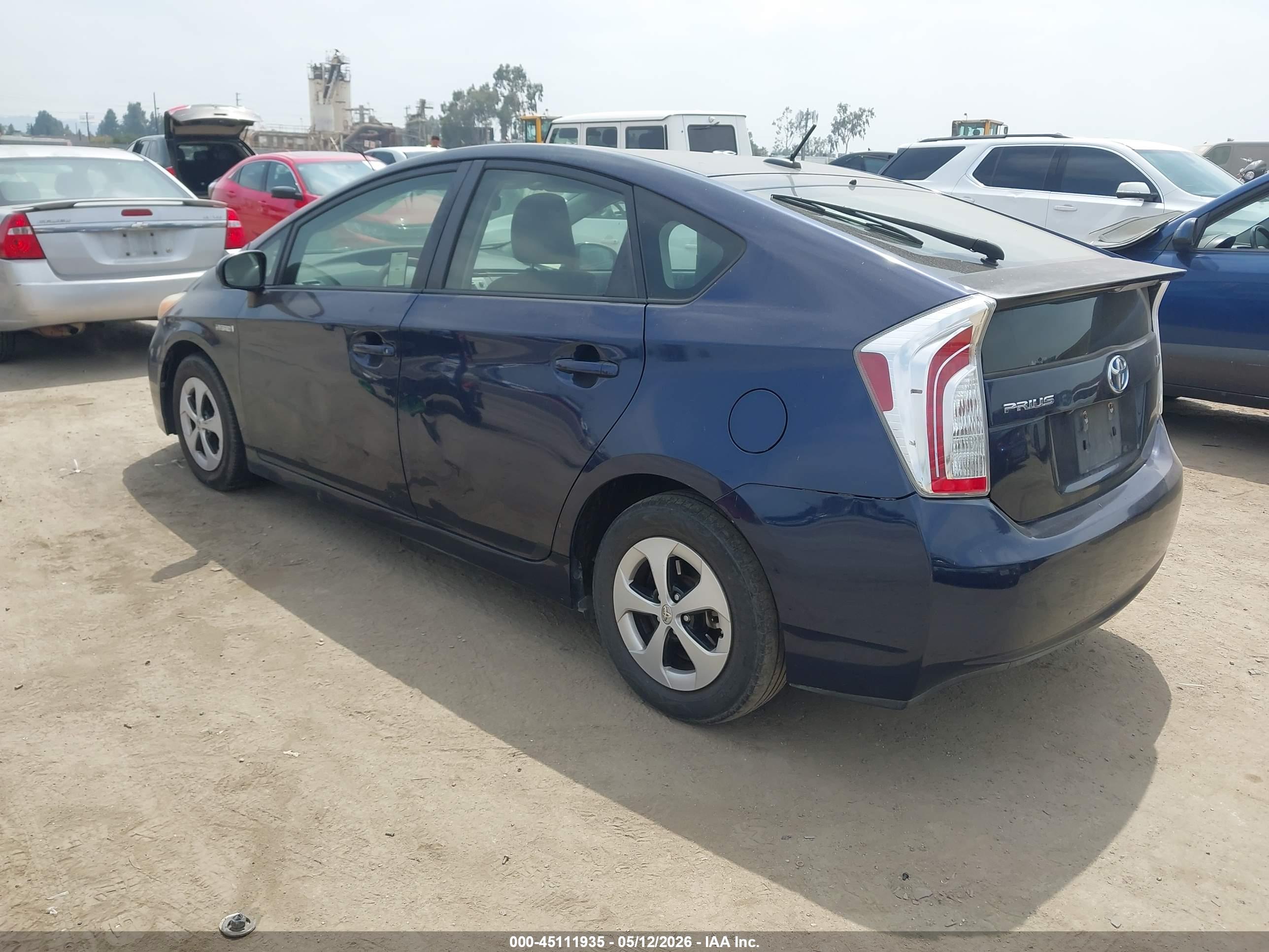 TOYOTA PRIUS image 3