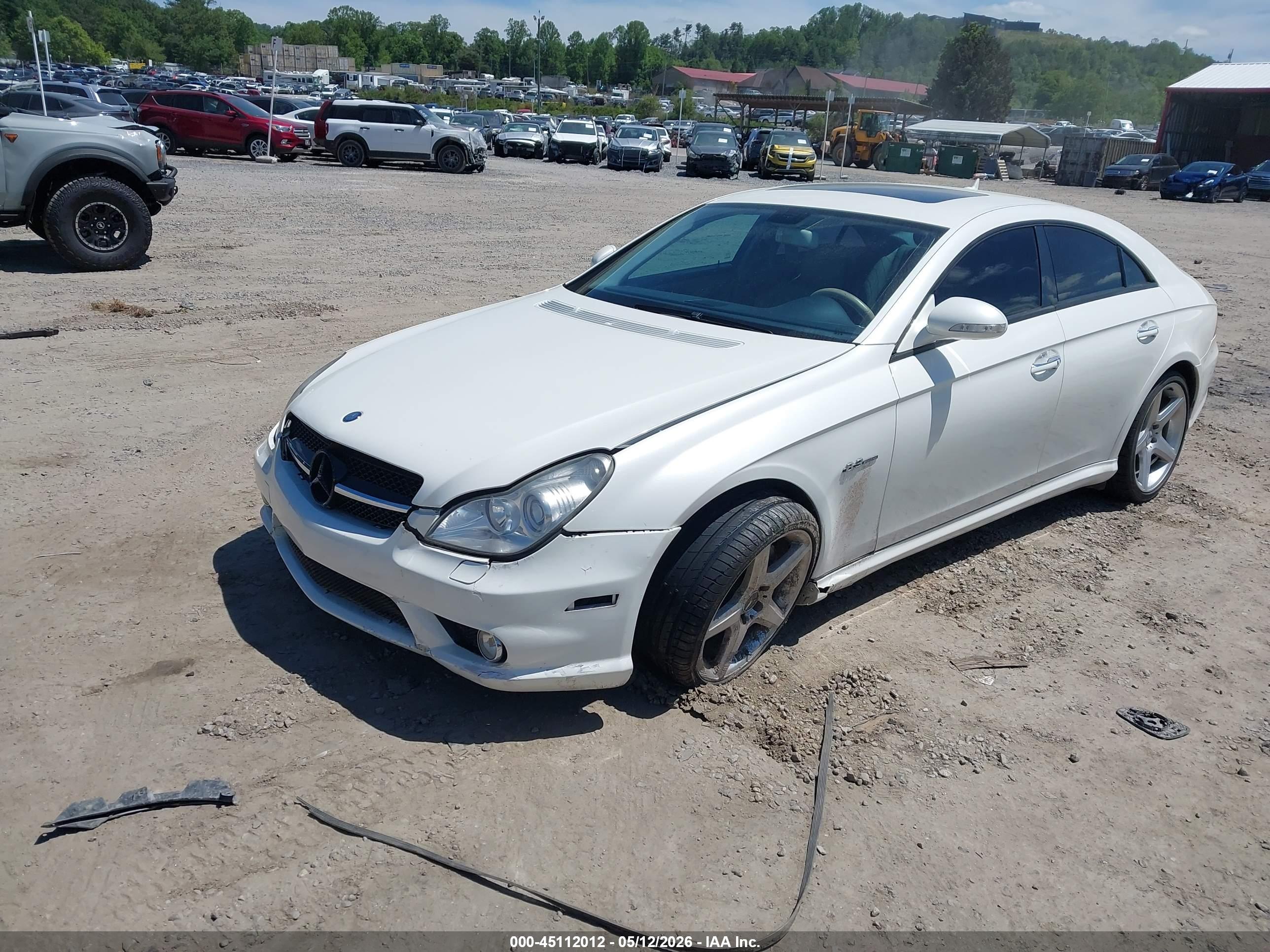 MERCEDES-BENZ CLS image 2
