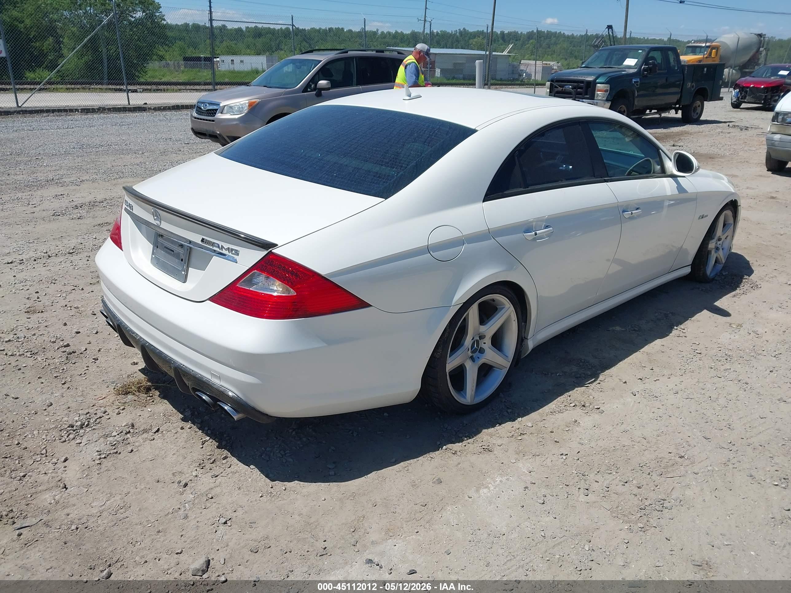 MERCEDES-BENZ CLS image 4