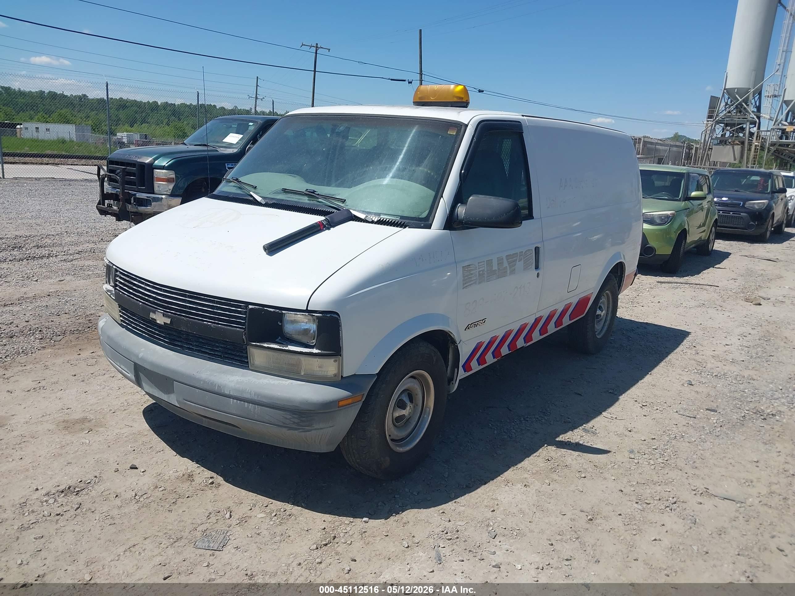 CHEVROLET ASTRO image 2
