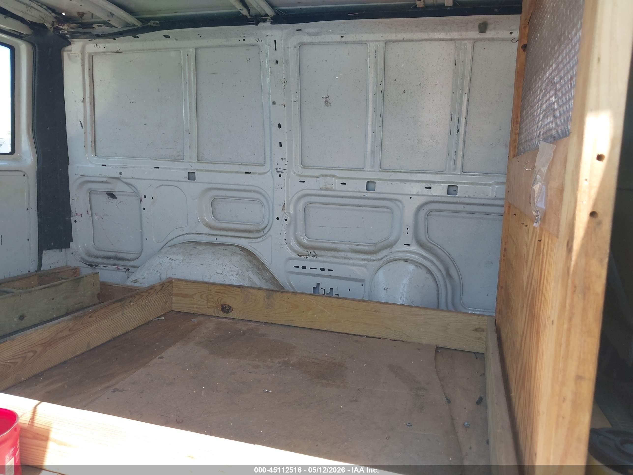 CHEVROLET ASTRO image 8