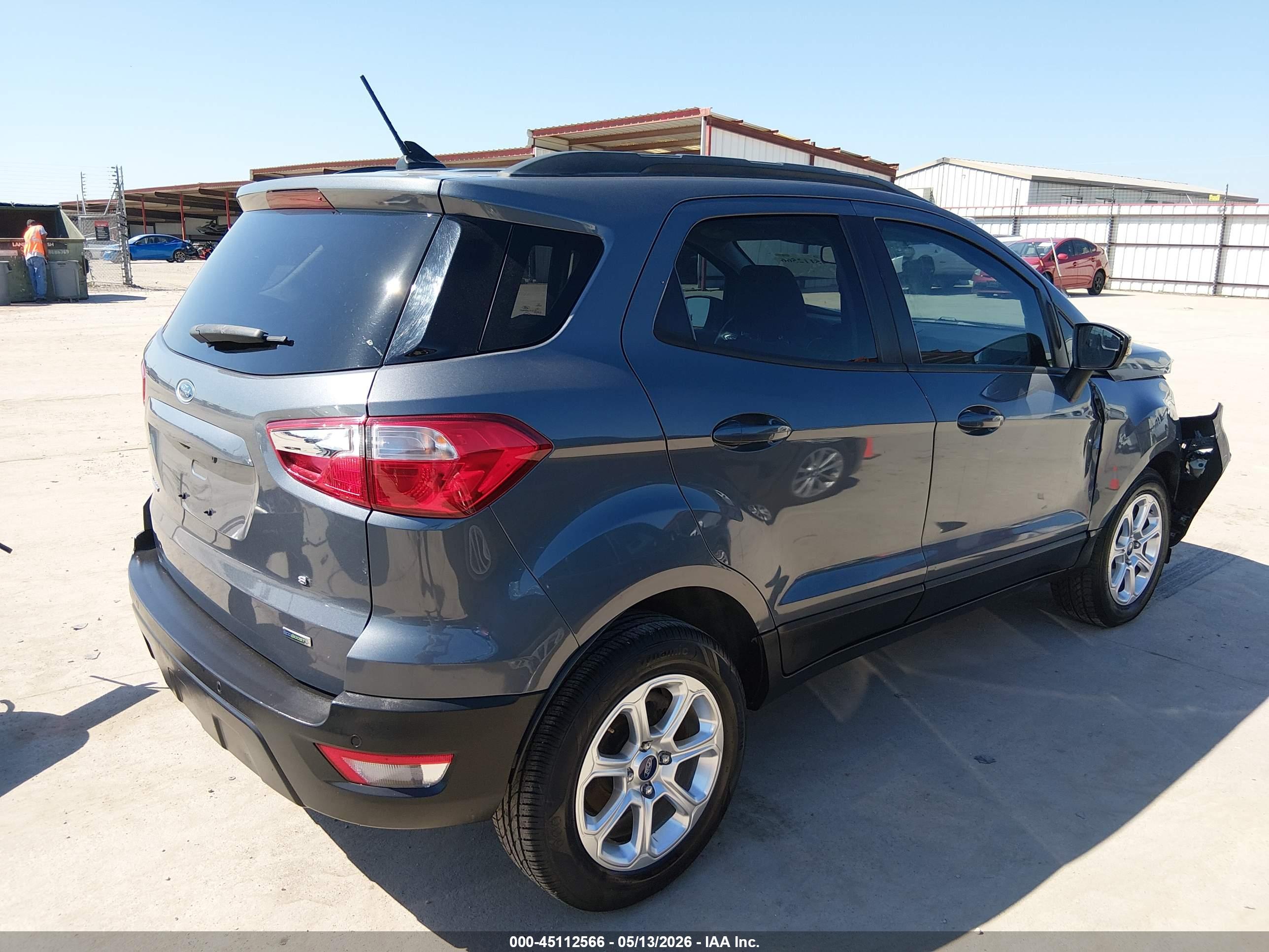 FORD ECOSPORT image 4