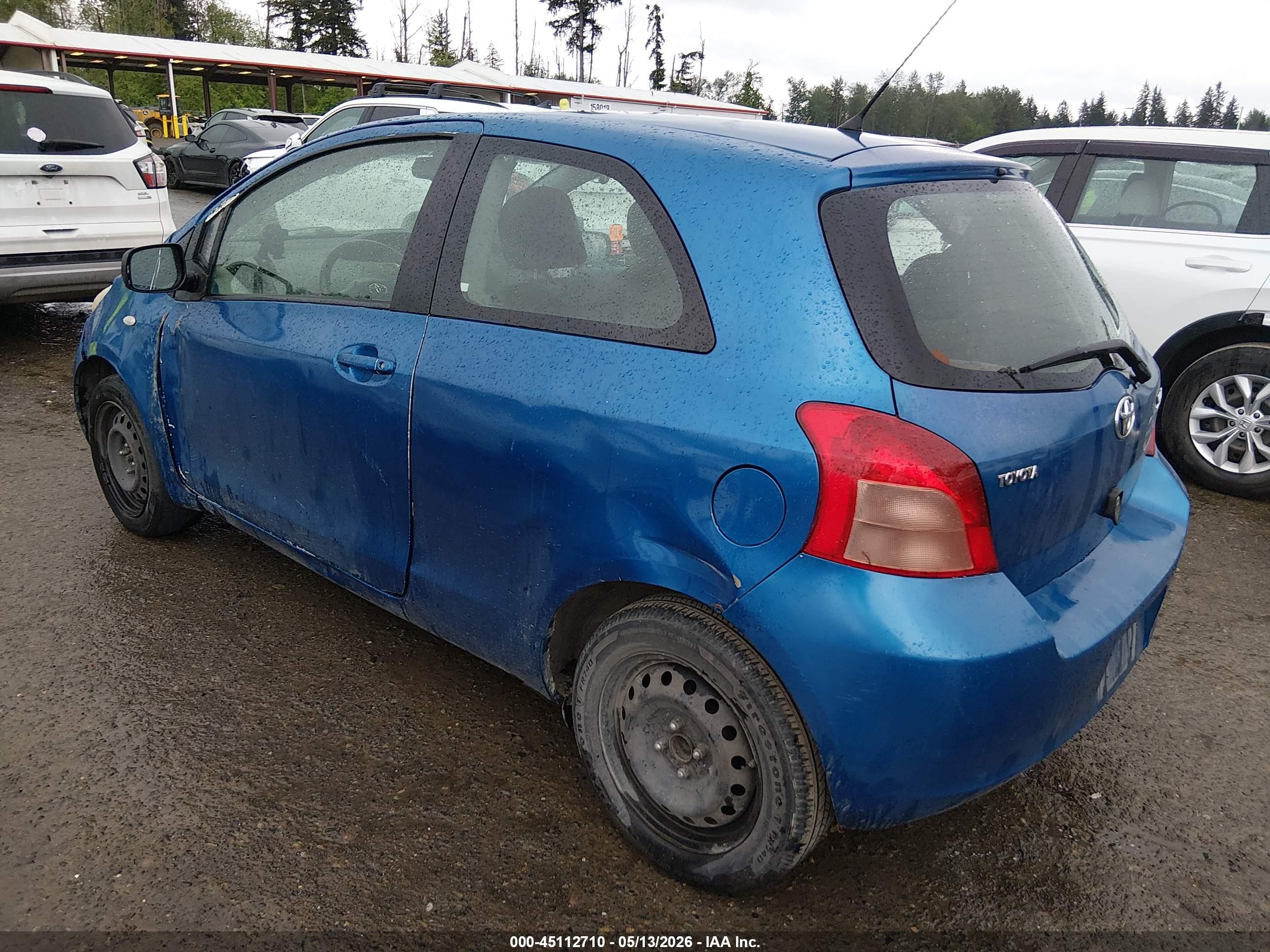 TOYOTA YARIS image 3