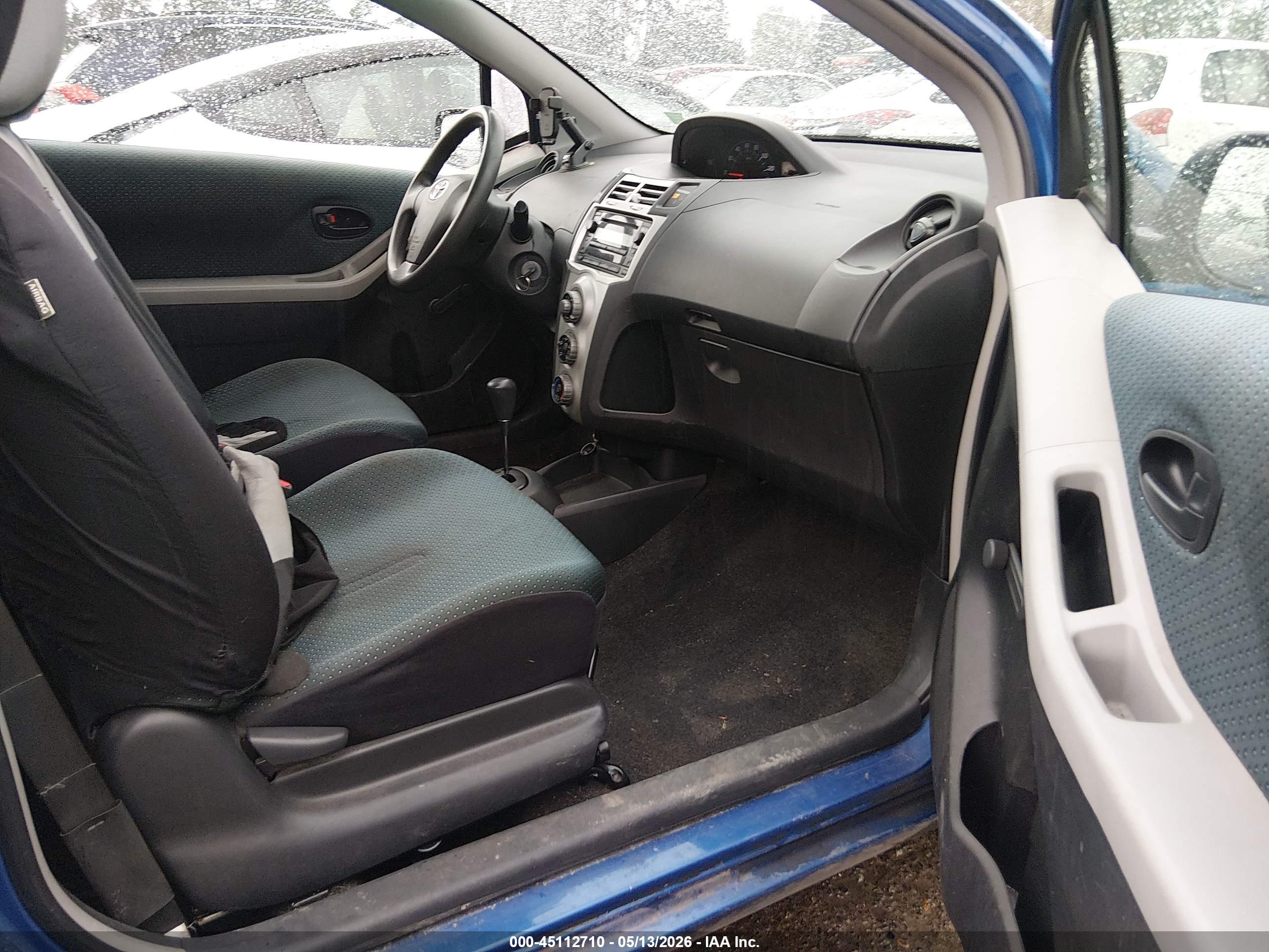 TOYOTA YARIS image 5