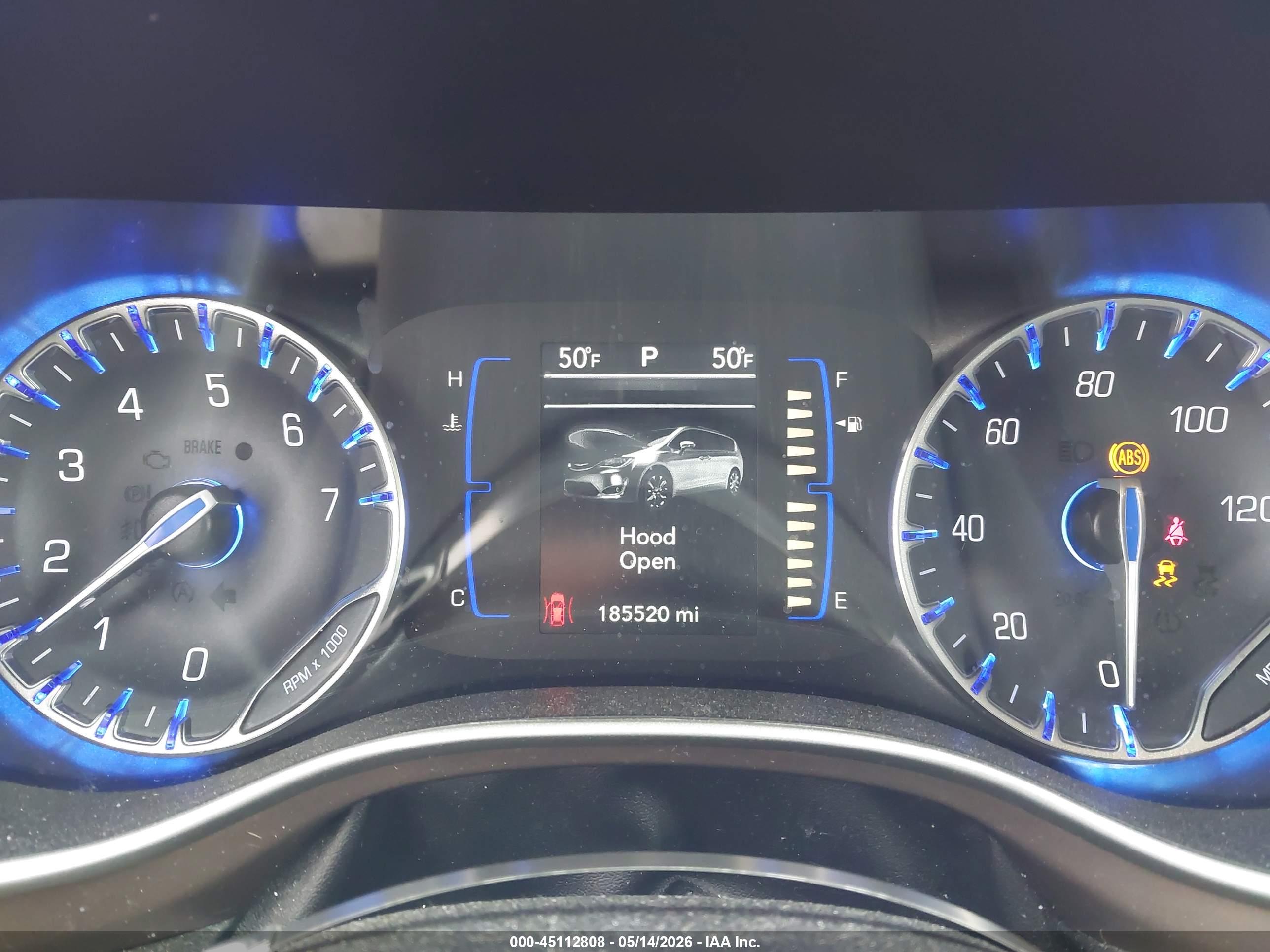 CHRYSLER PACIFICA image 7