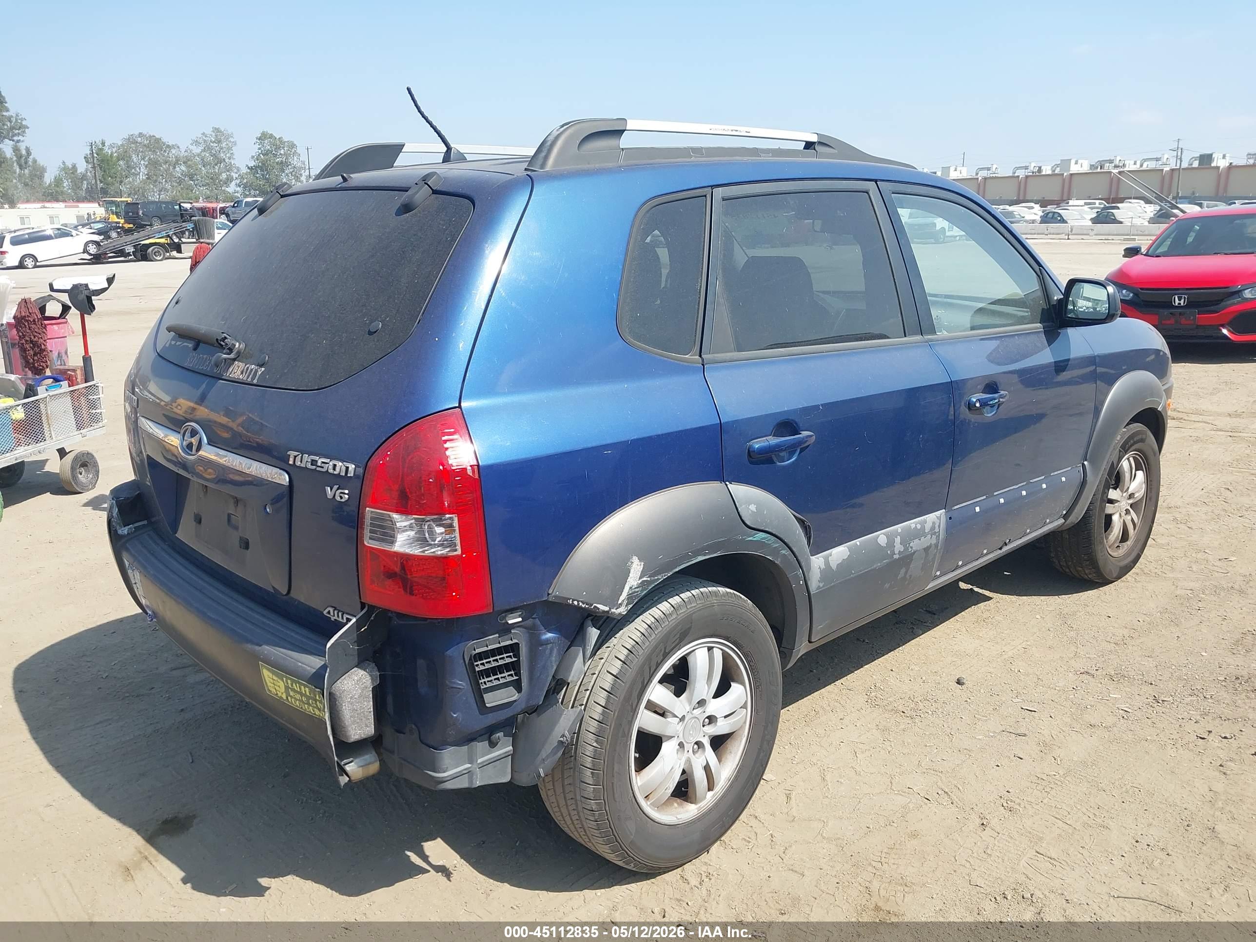 HYUNDAI TUCSON image 4