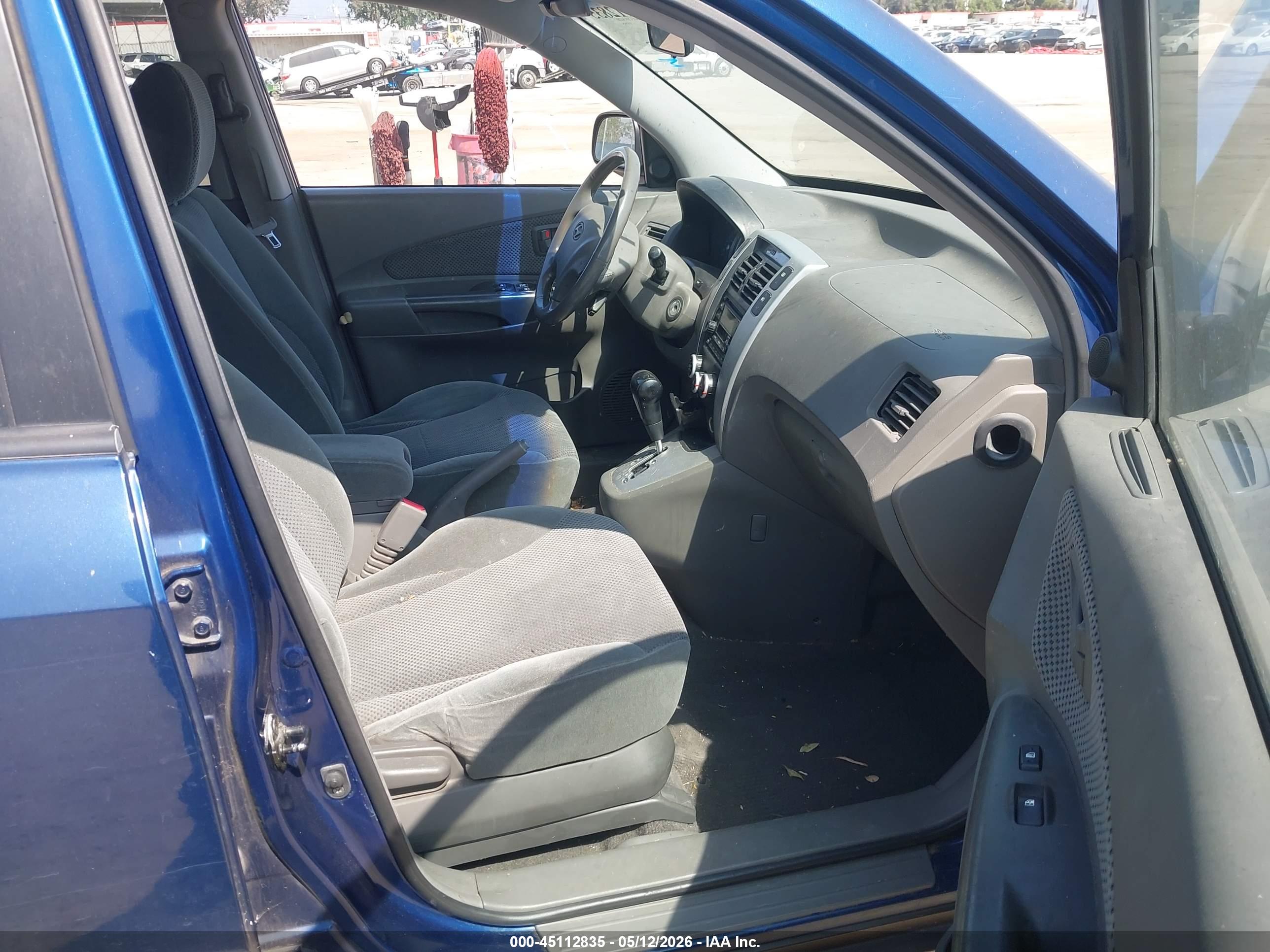 HYUNDAI TUCSON image 5