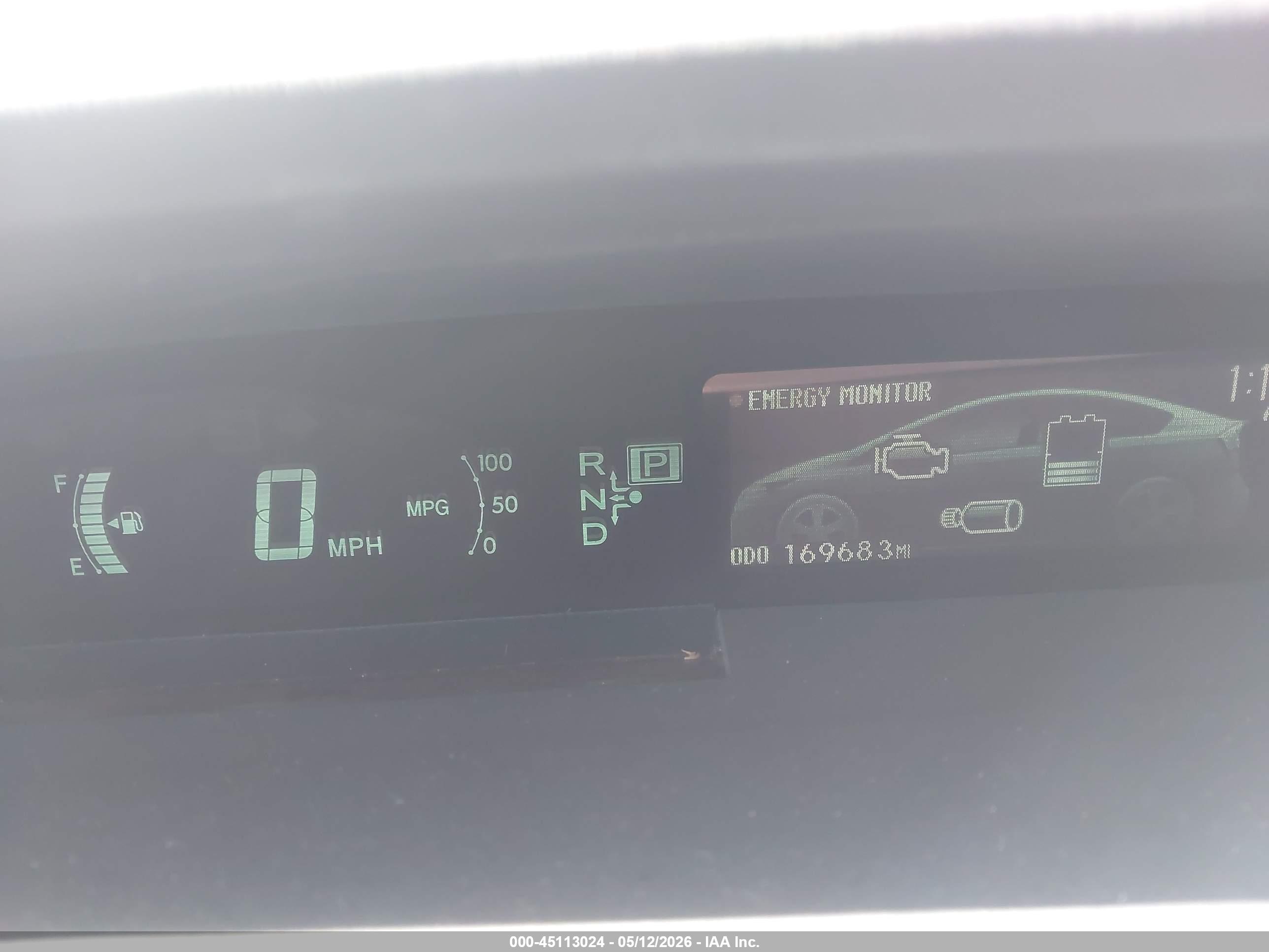 TOYOTA PRIUS image 7