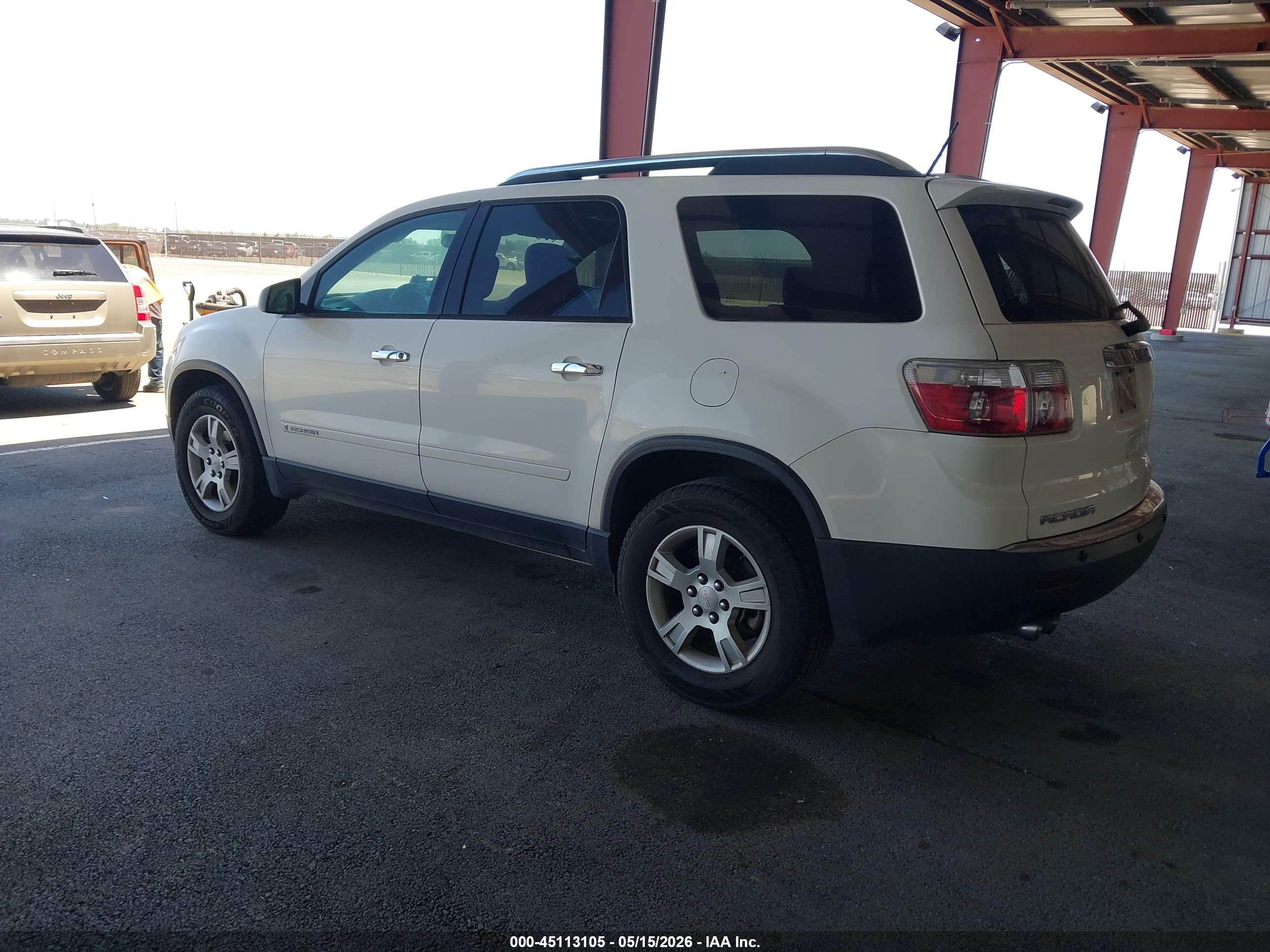 GMC ACADIA image 3