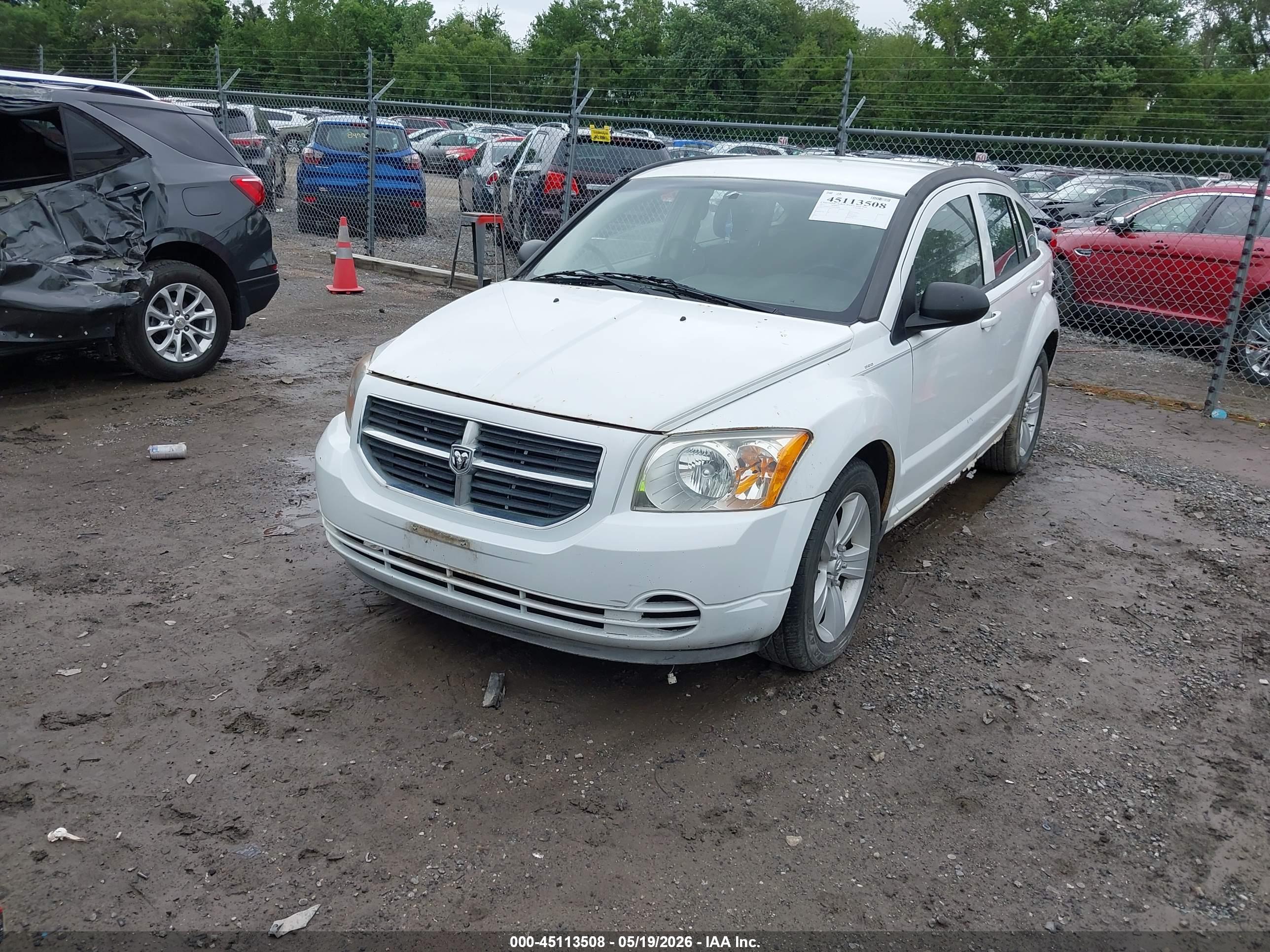 DODGE CALIBER image 2