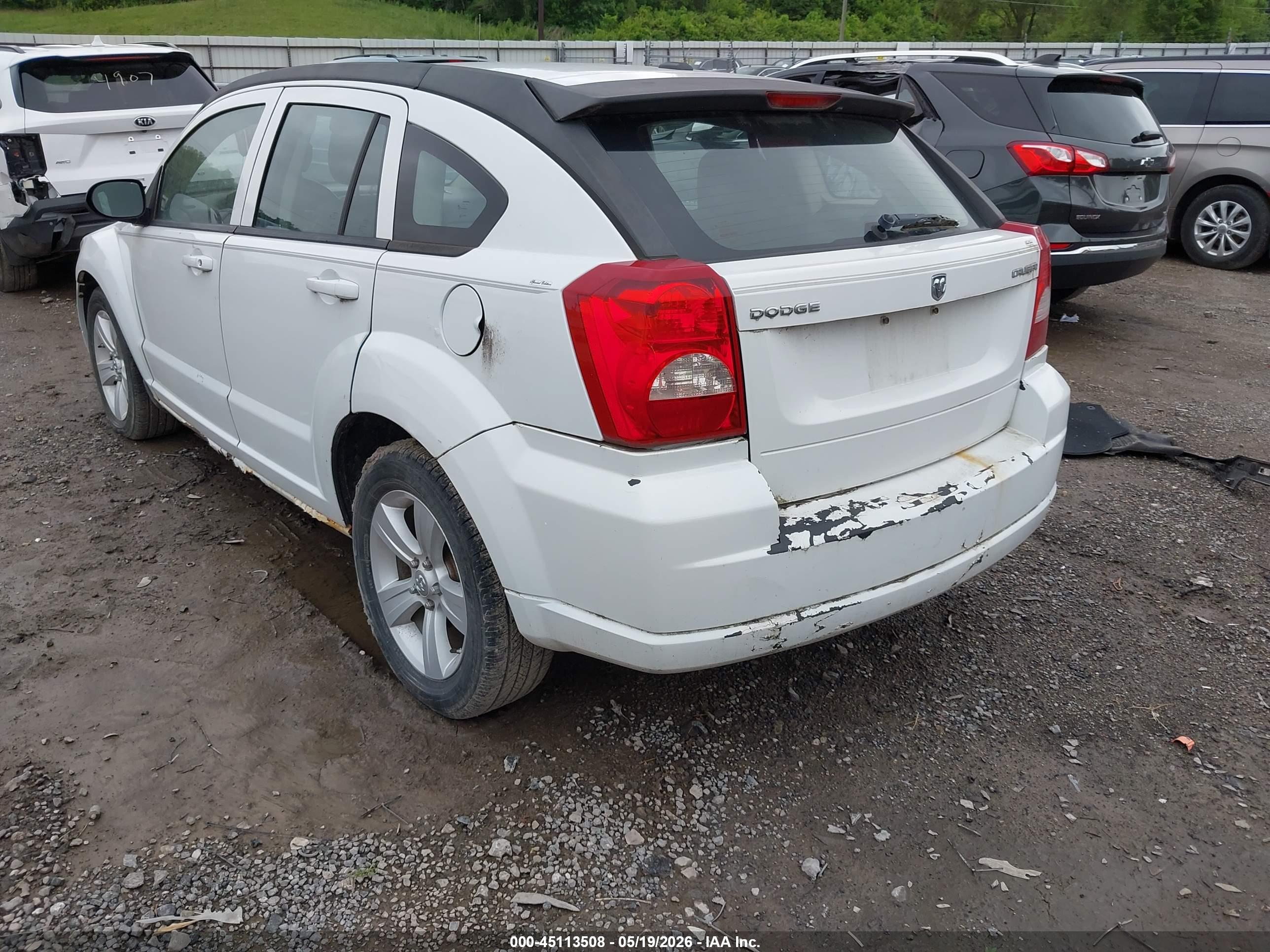 DODGE CALIBER image 3