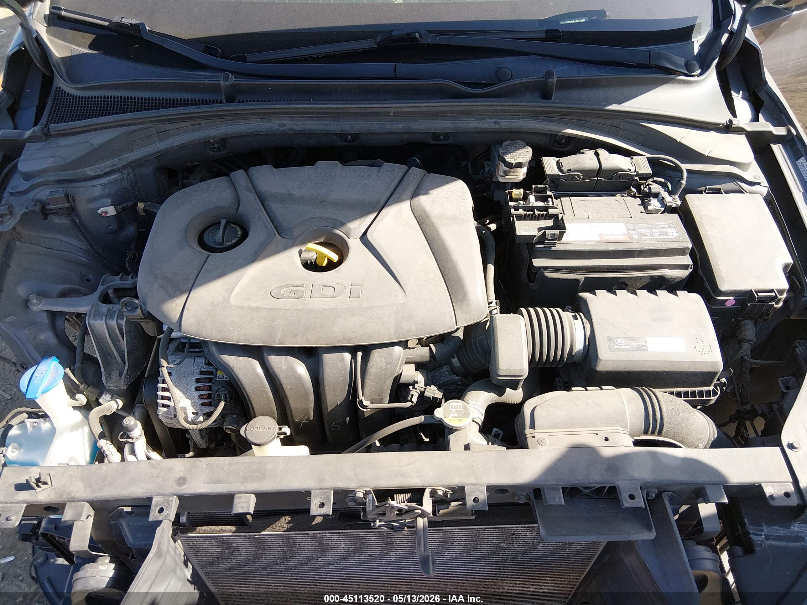 HYUNDAI ELANTRA image 10