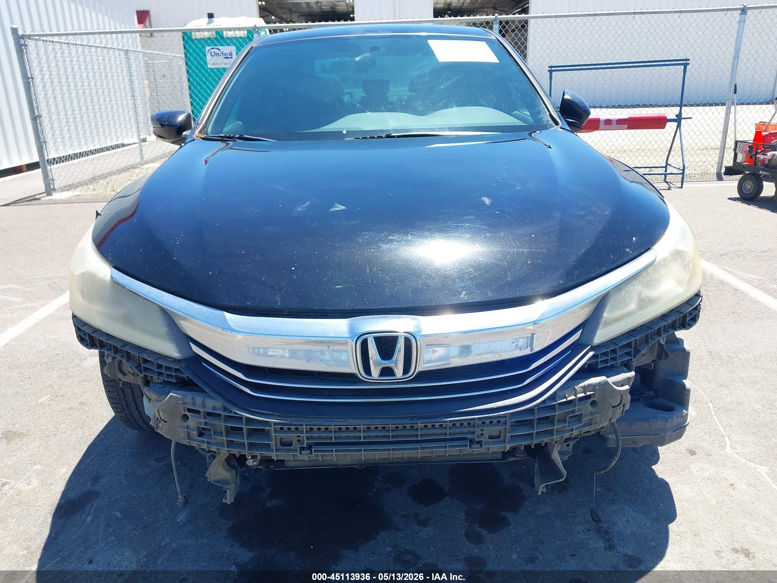 HONDA ACCORD image 6