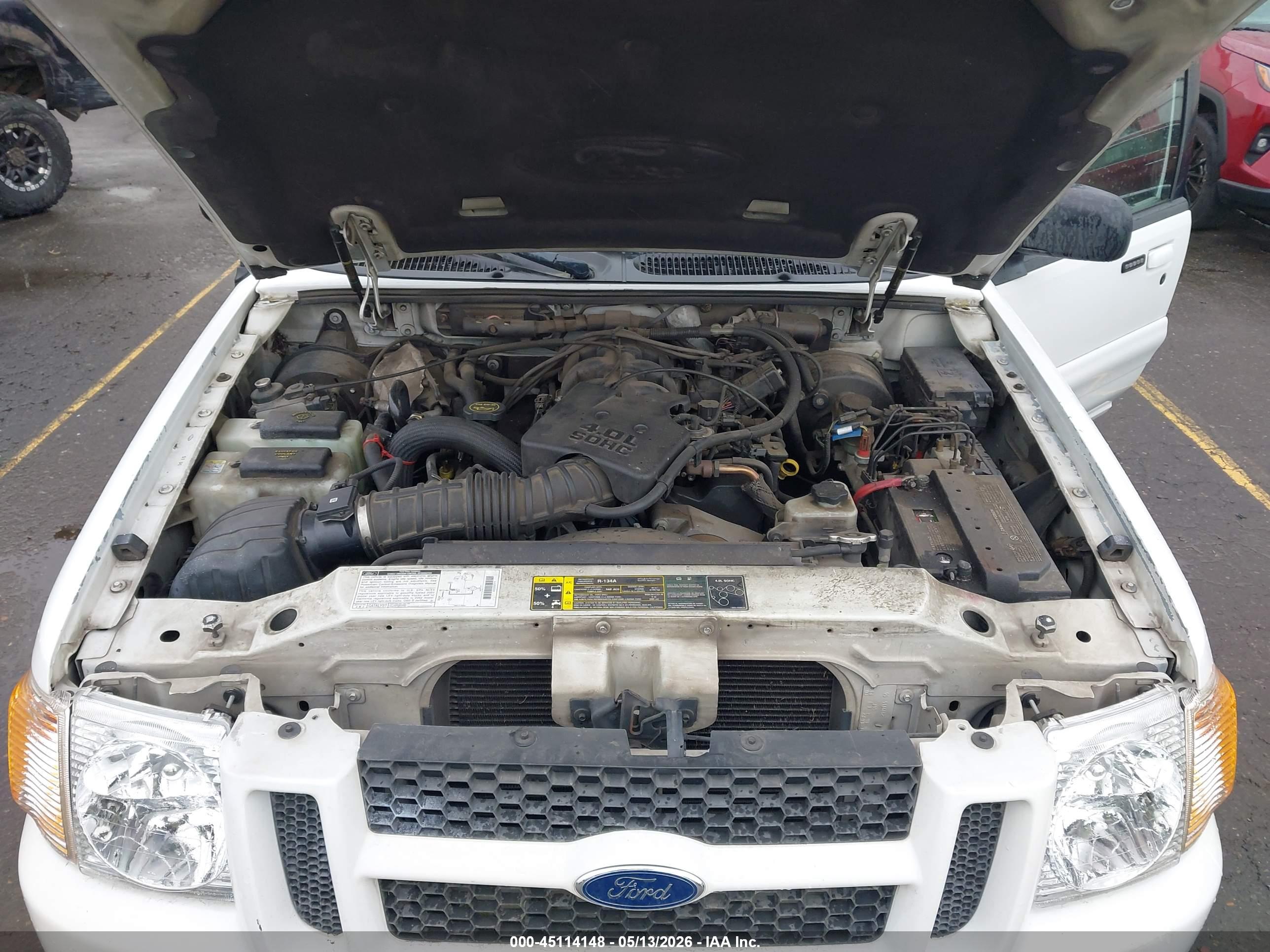 FORD EXPLORER image 10