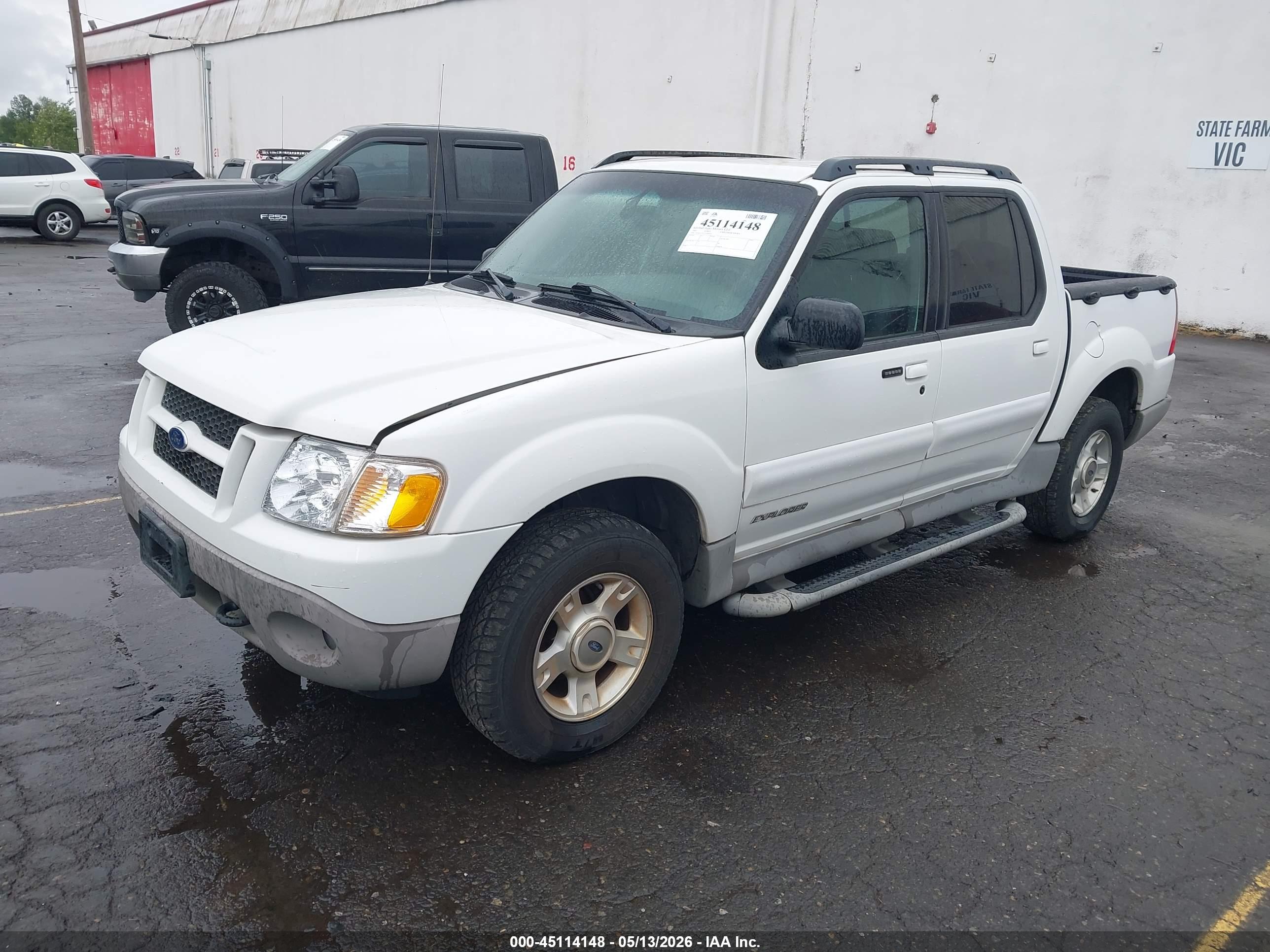 FORD EXPLORER image 2