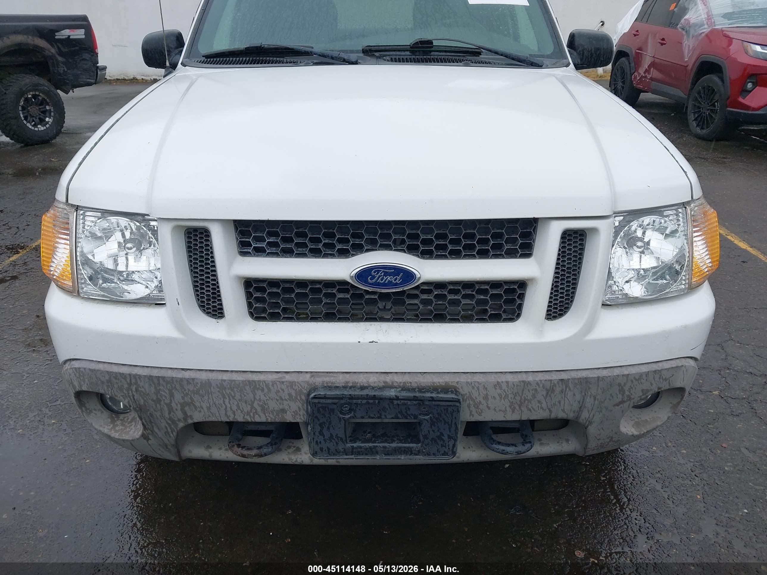 FORD EXPLORER image 6