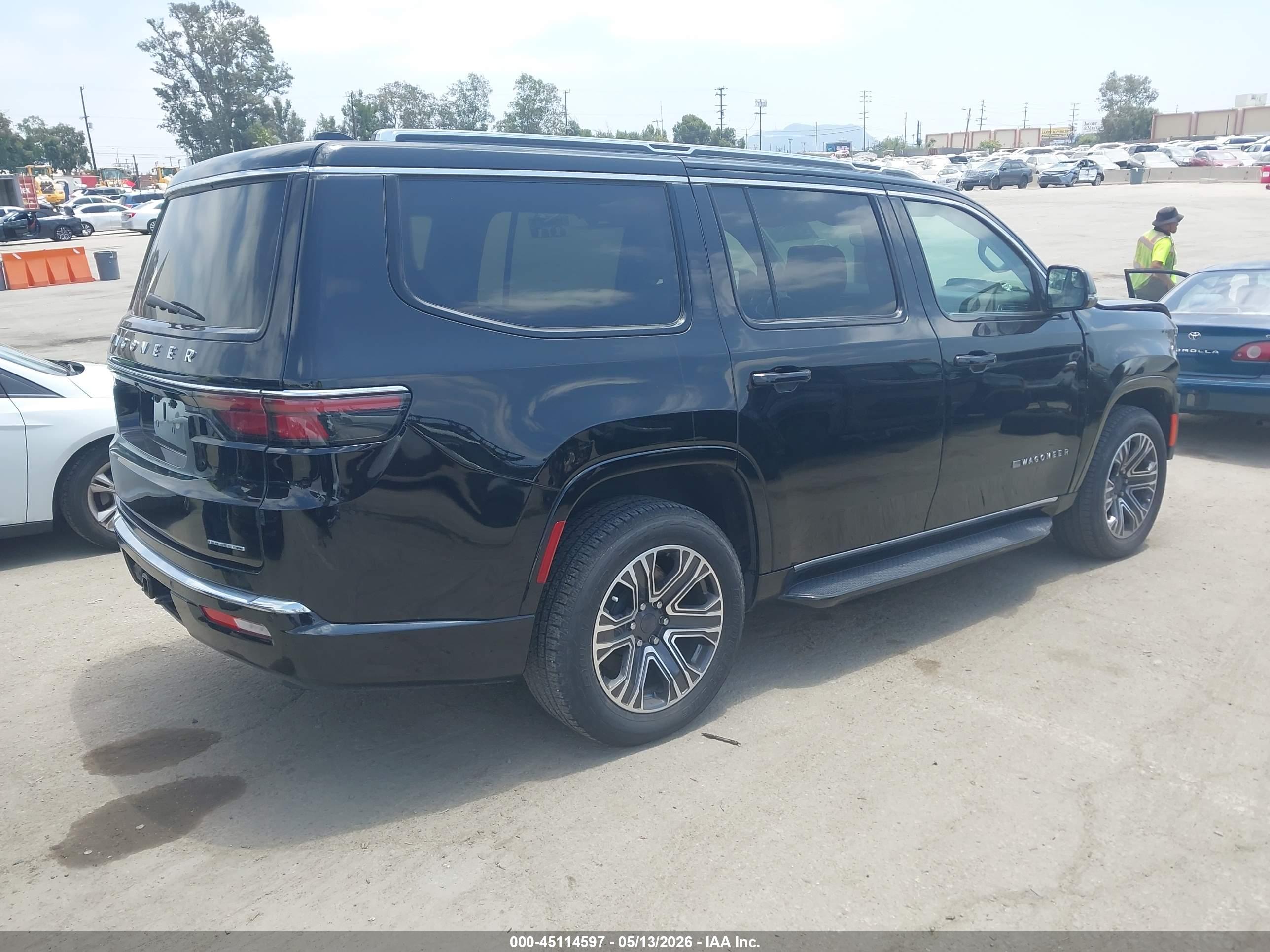 JEEP WAGONEER image 4