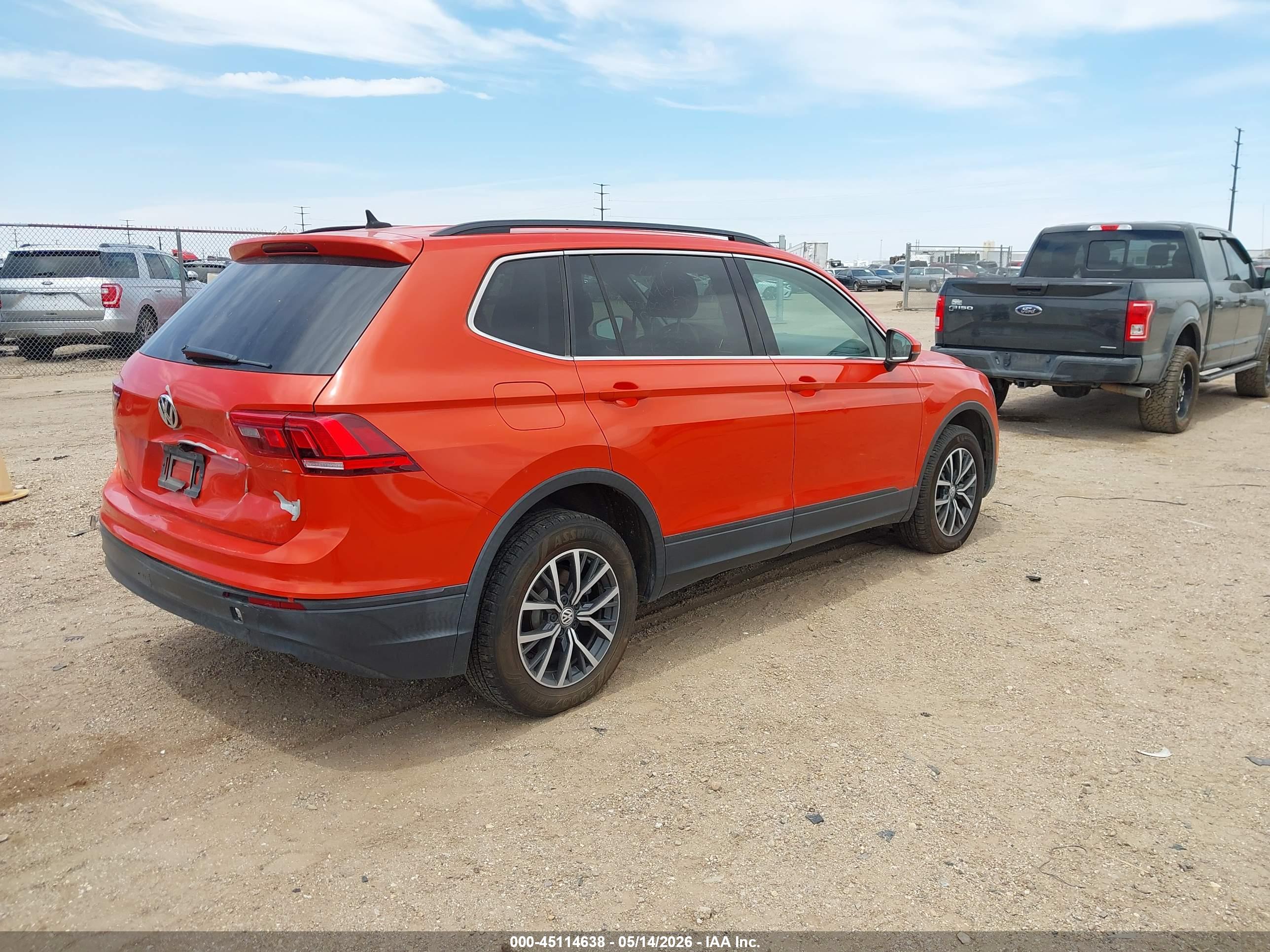 VOLKSWAGEN TIGUAN image 4