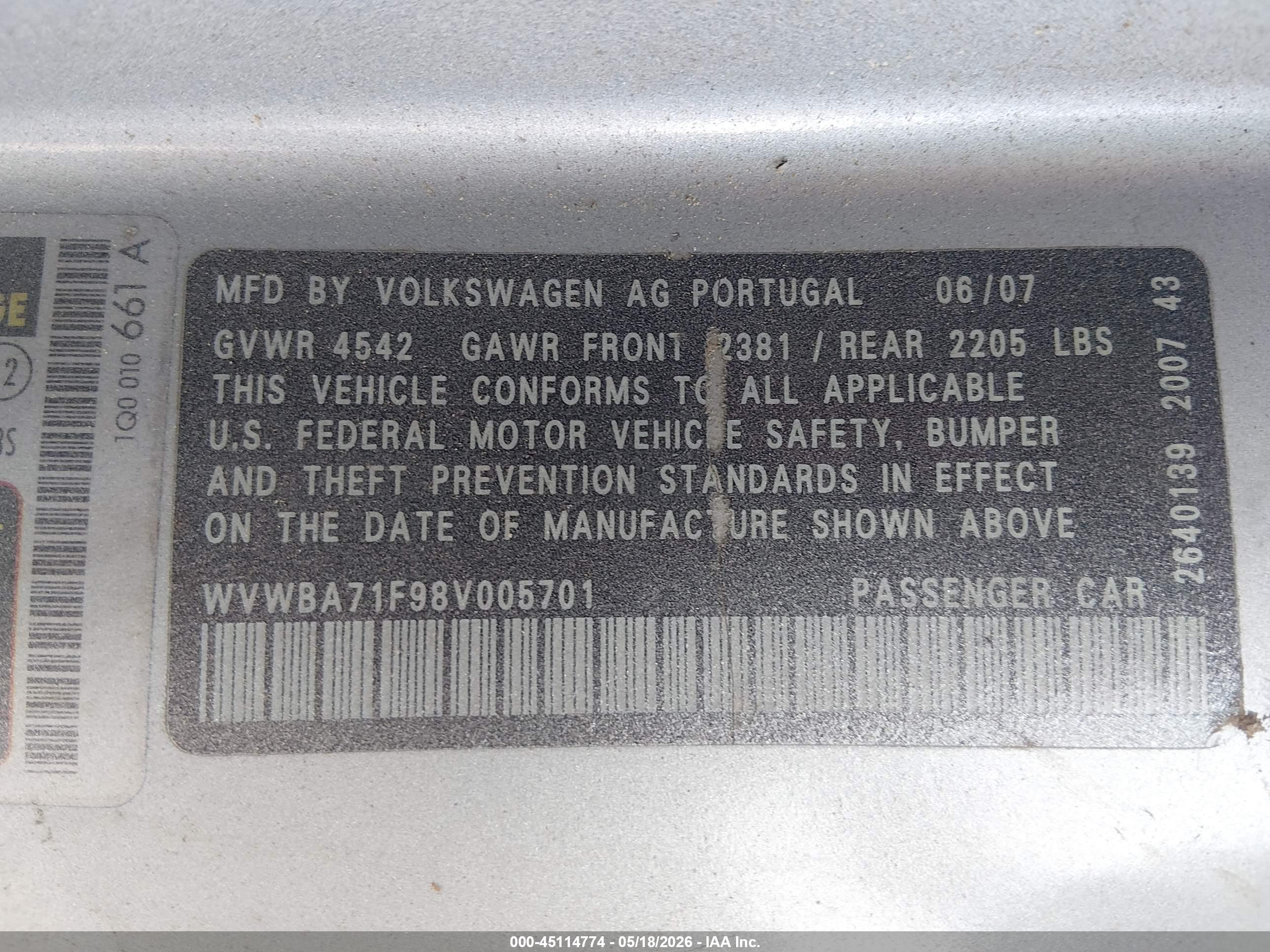 VOLKSWAGEN EOS image 9