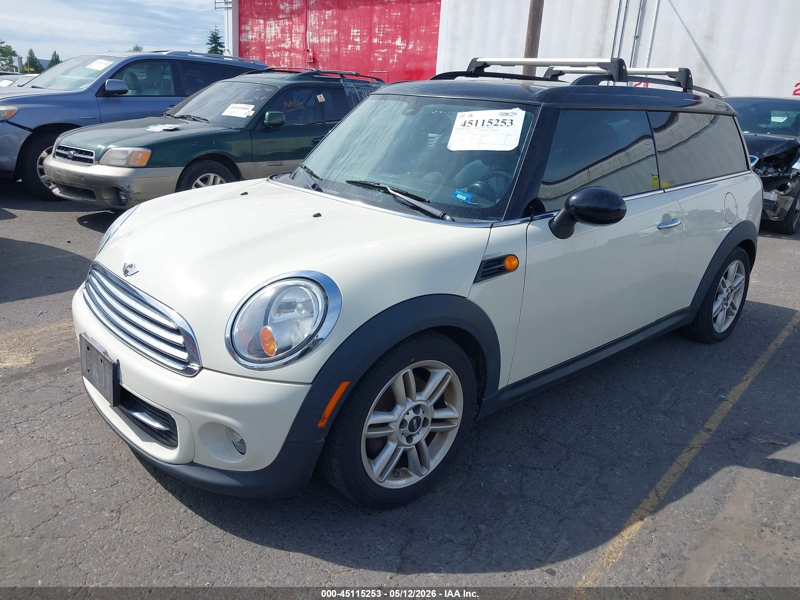 MINI COOPER image 2