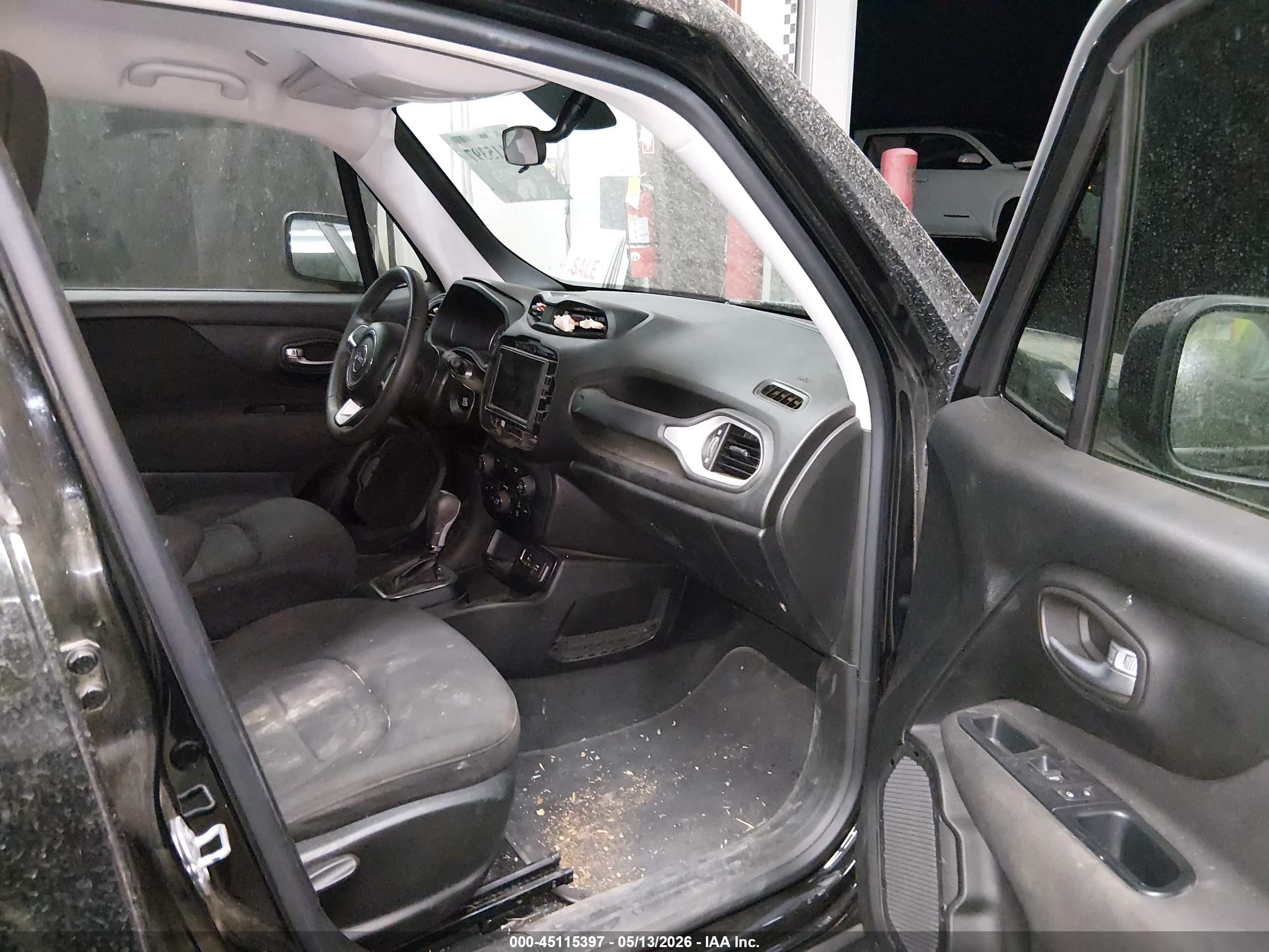 JEEP RENEGADE image 5