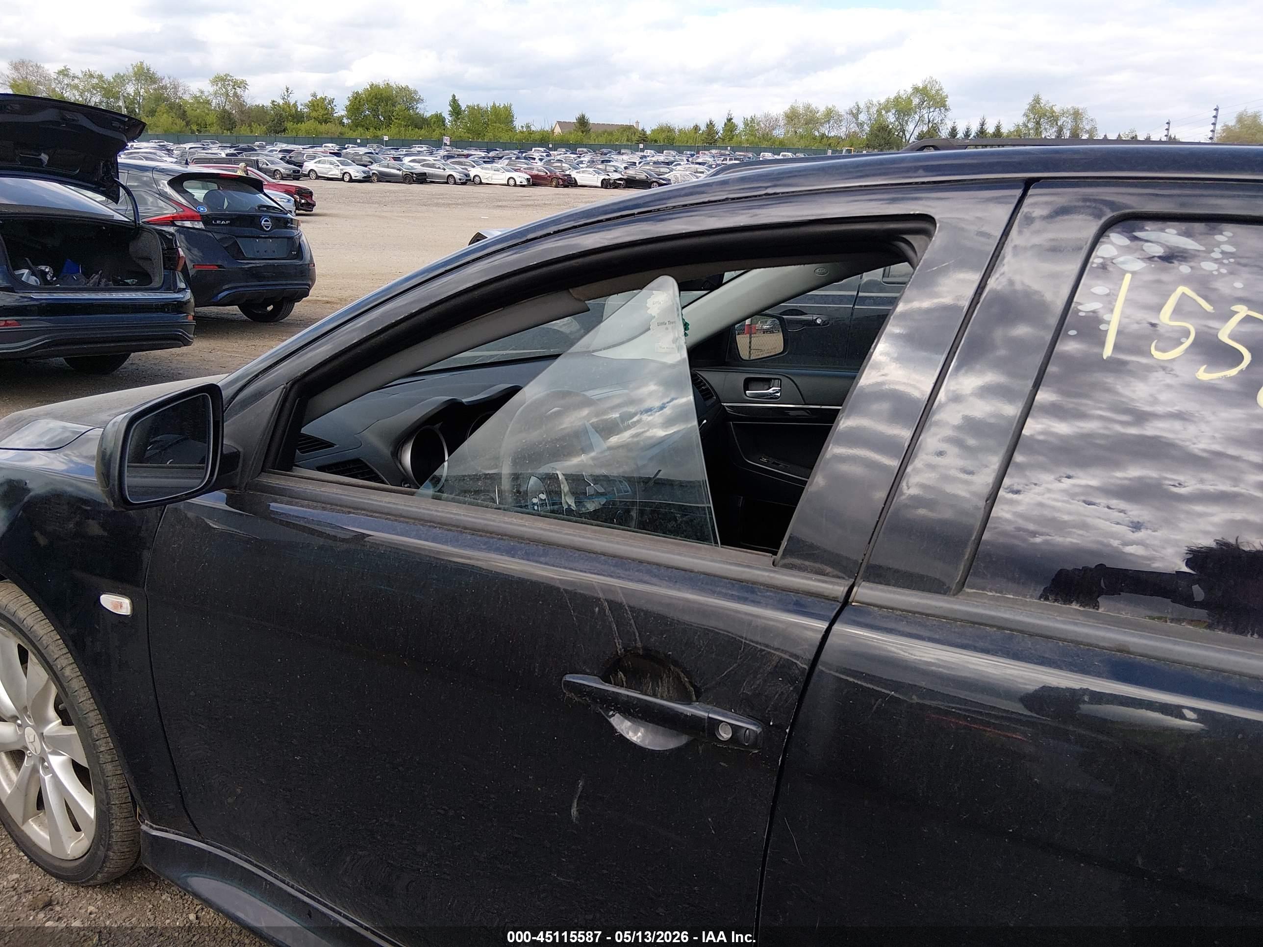 MITSUBISHI LANCER image 6