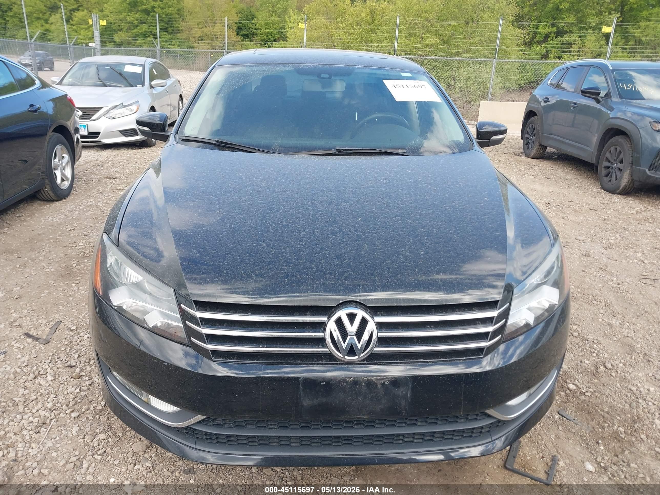 VOLKSWAGEN PASSAT image 6