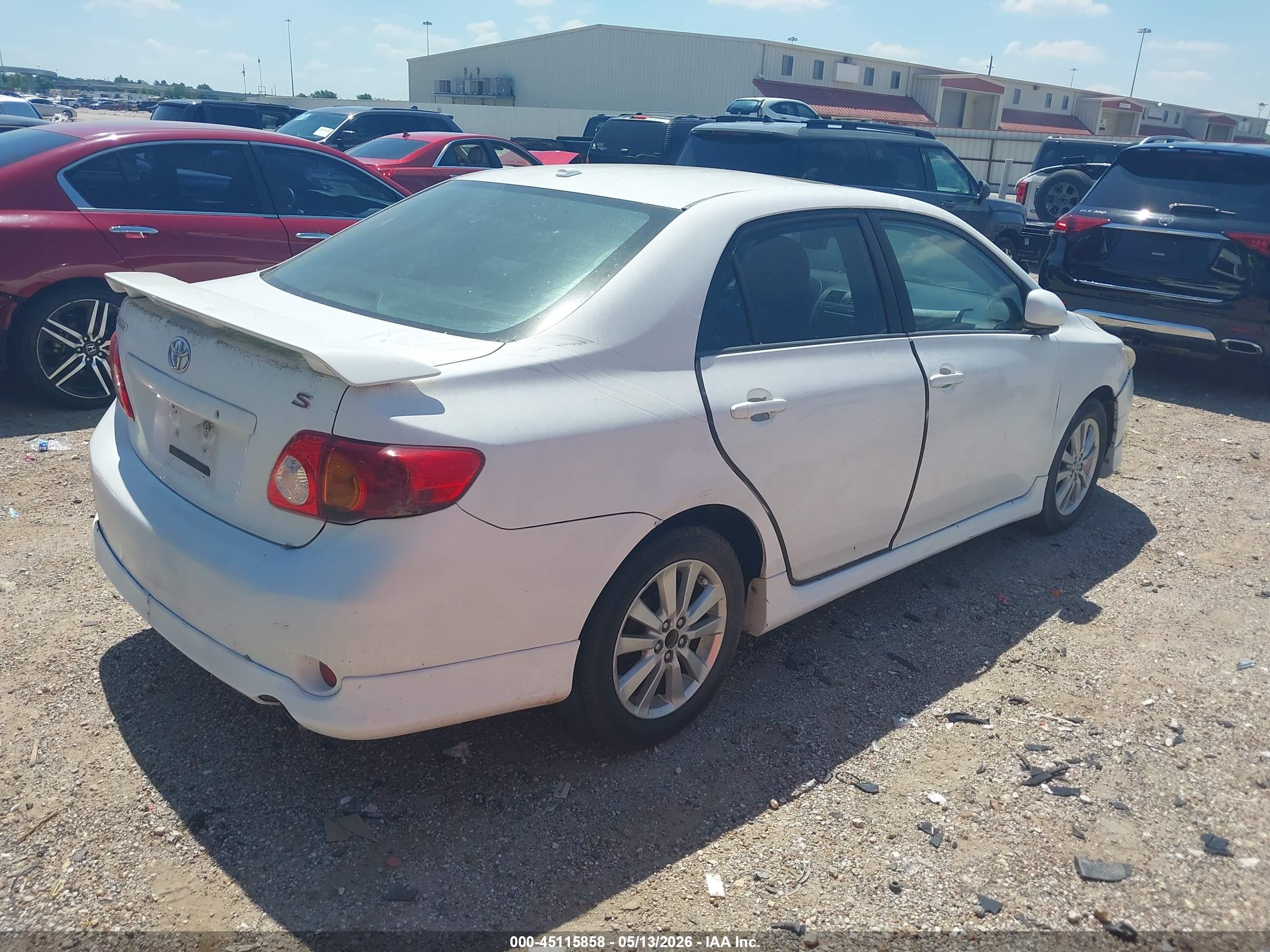 TOYOTA COROLLA image 4