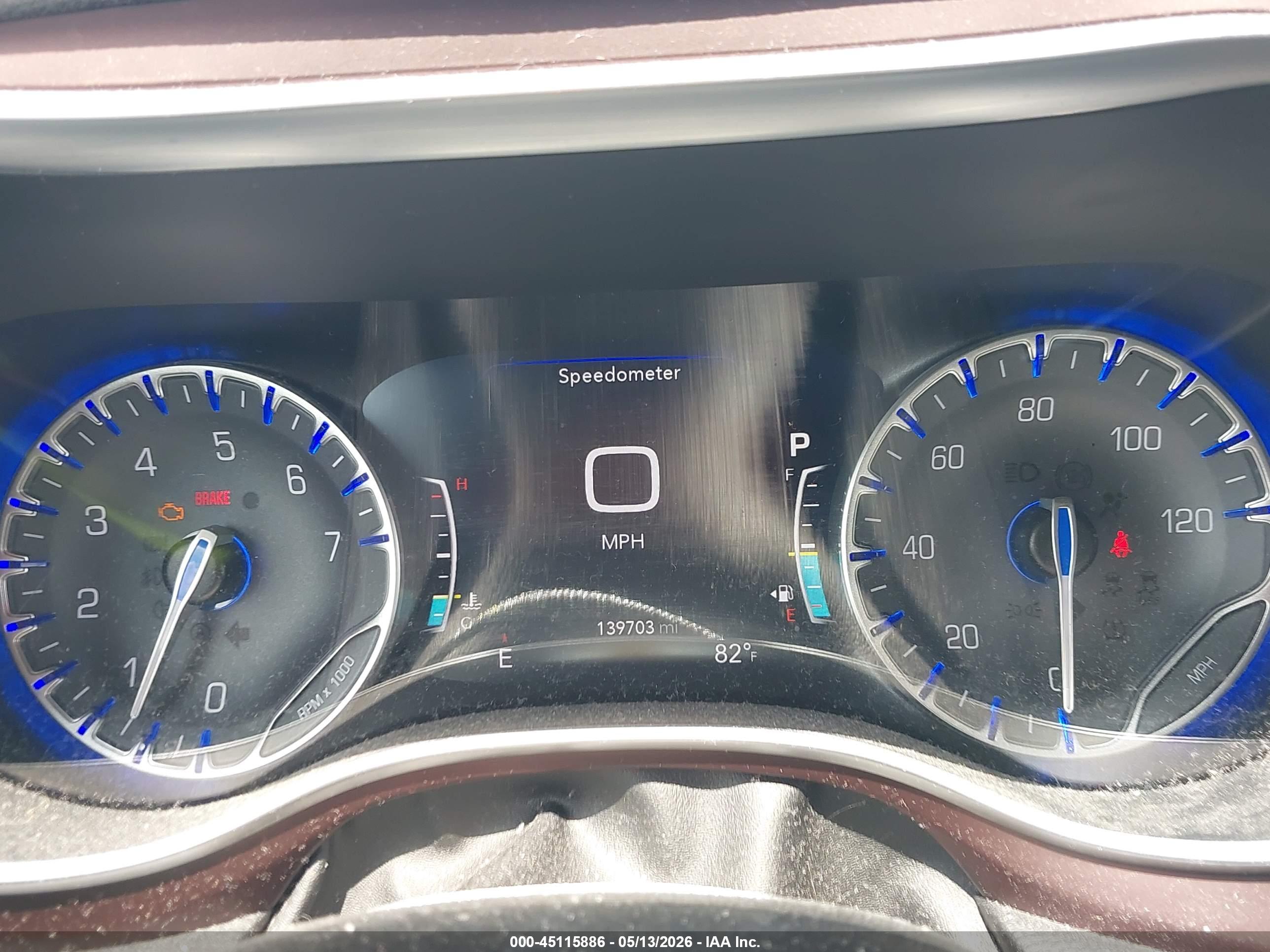 CHRYSLER PACIFICA image 7