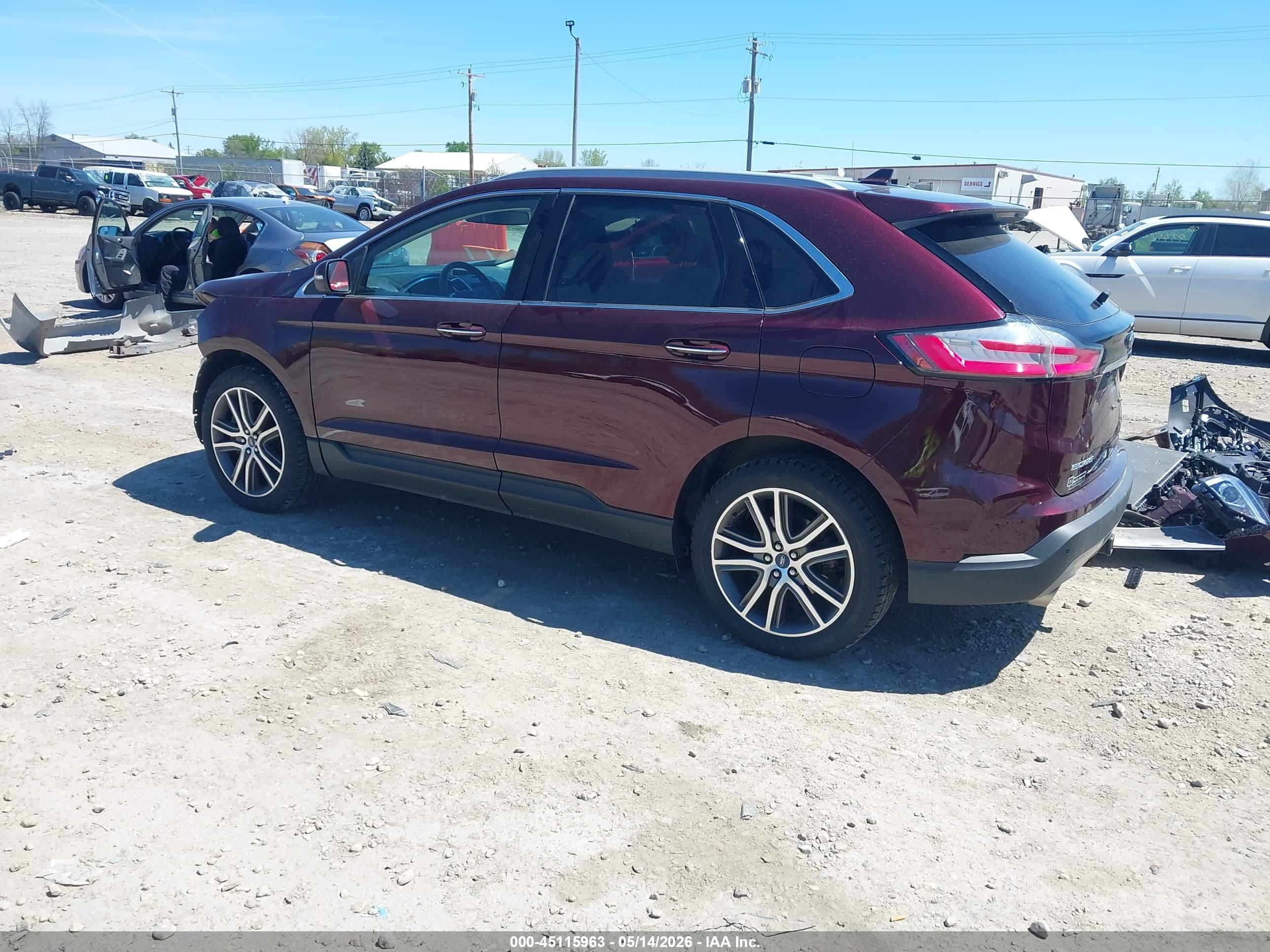 FORD EDGE image 3