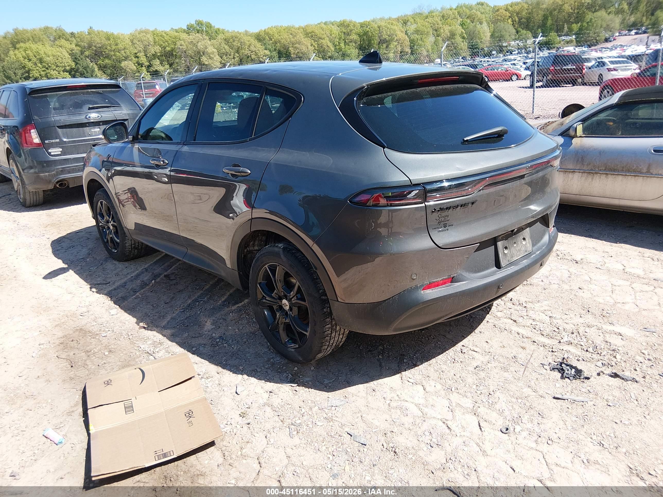 DODGE HORNET image 3