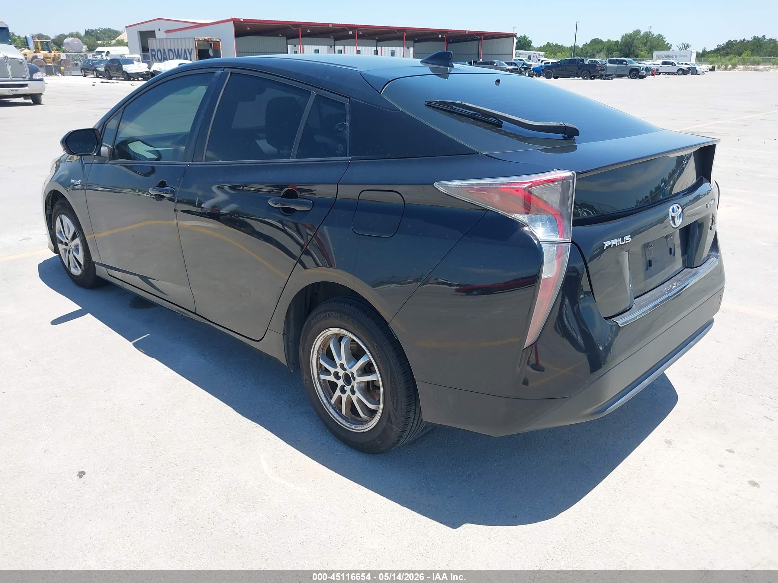 TOYOTA PRIUS image 3