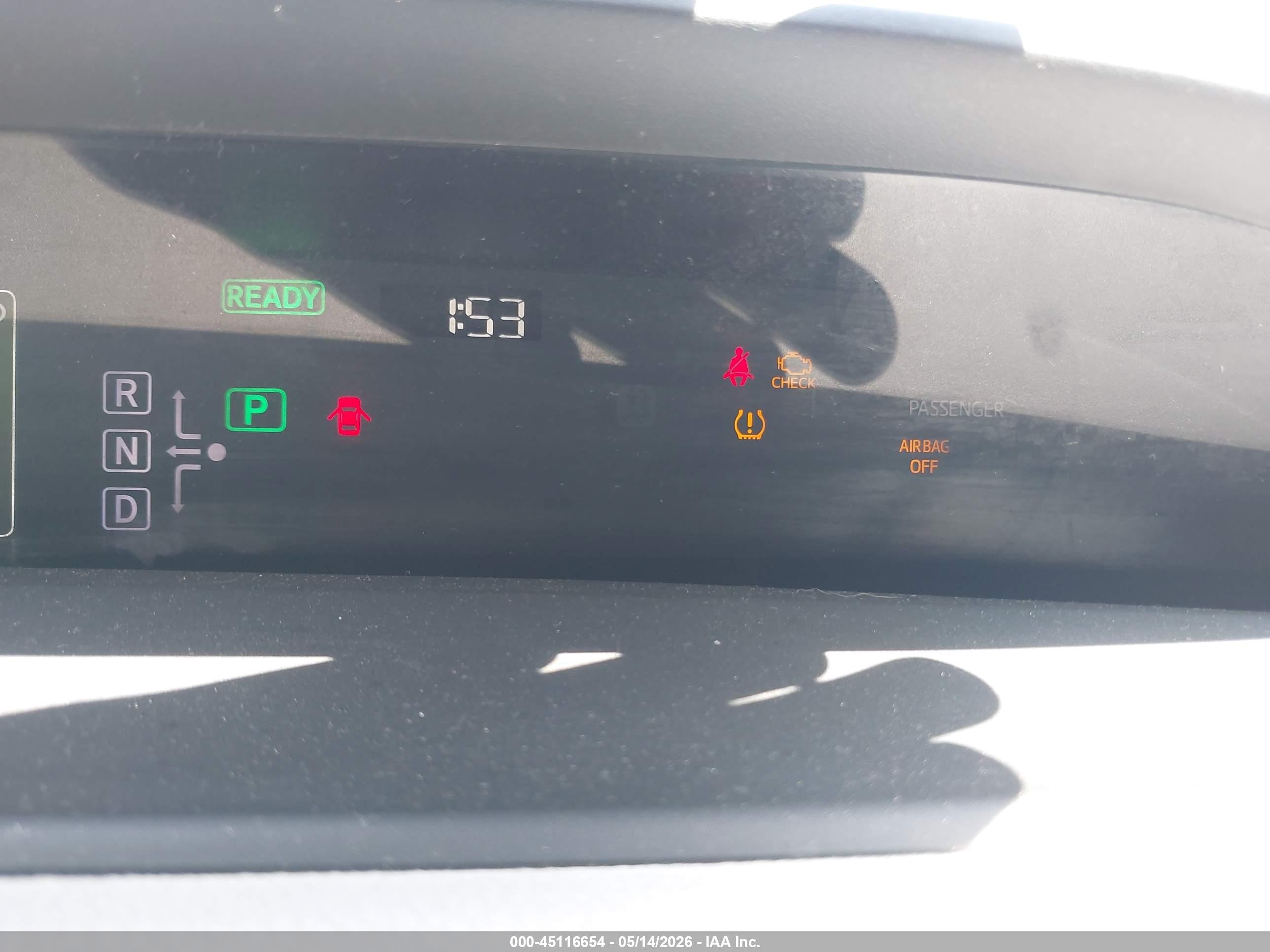 TOYOTA PRIUS image 7