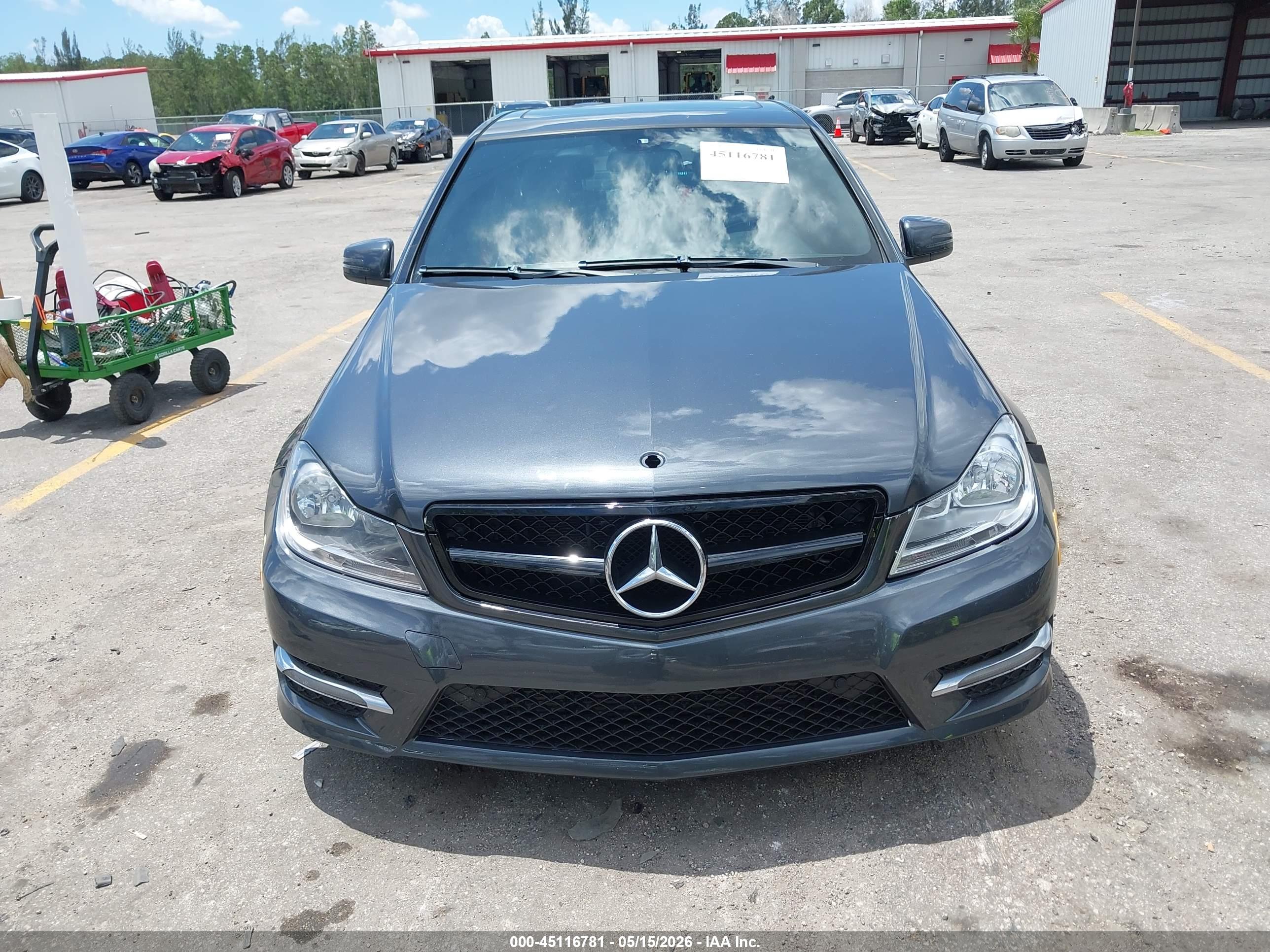 MERCEDES-BENZ C image 6