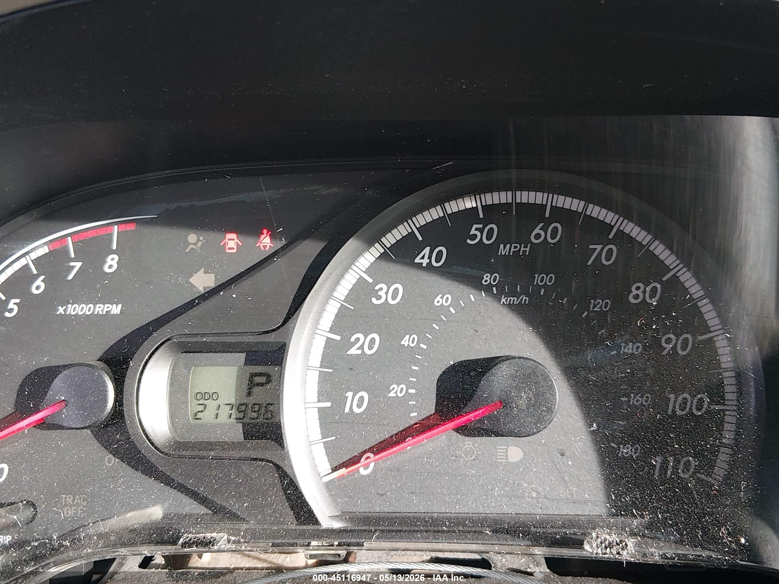 TOYOTA SIENNA image 7