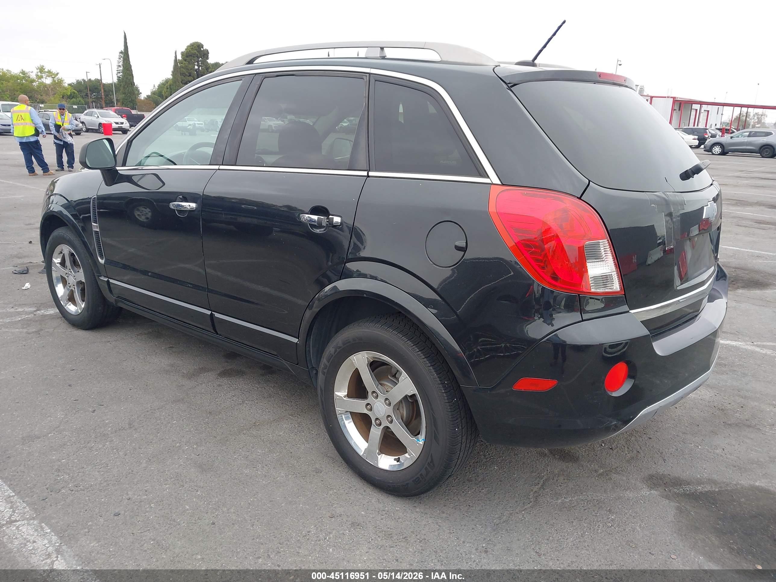 CHEVROLET CAPTIVA image 3