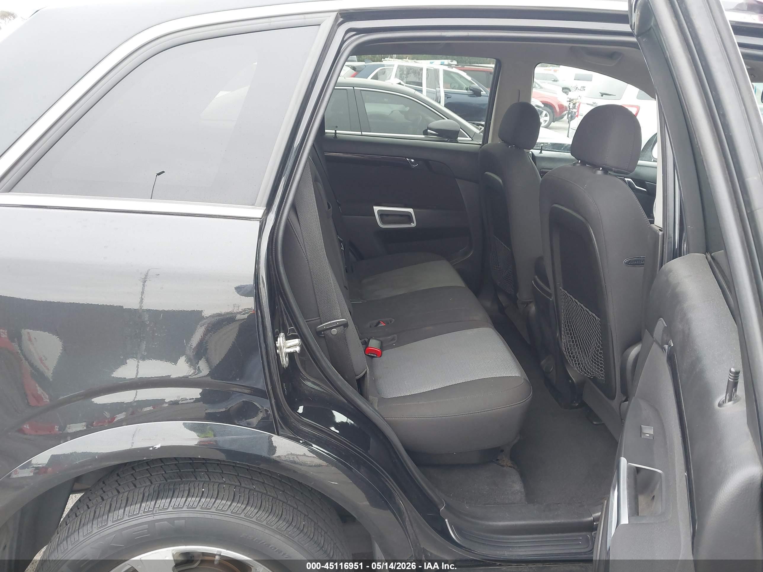 CHEVROLET CAPTIVA image 8